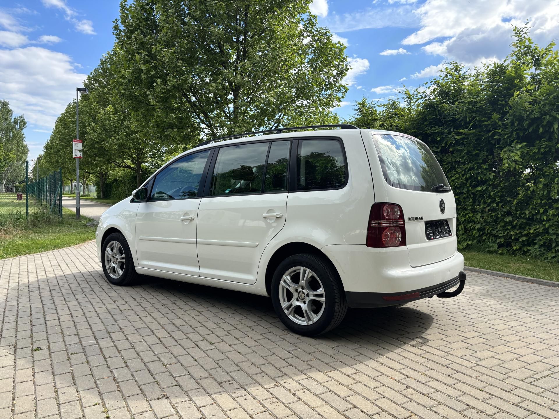 Volkswagen Touran, 1.6 75kw Trendline - fotka 6