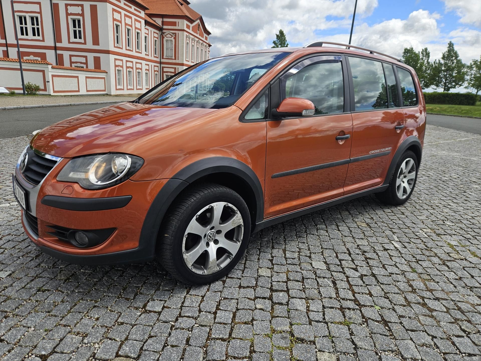 Volkswagen Touran, CROSS 1.9TDI, SPLÁTKY