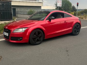 Audi TT 2.0TFSI