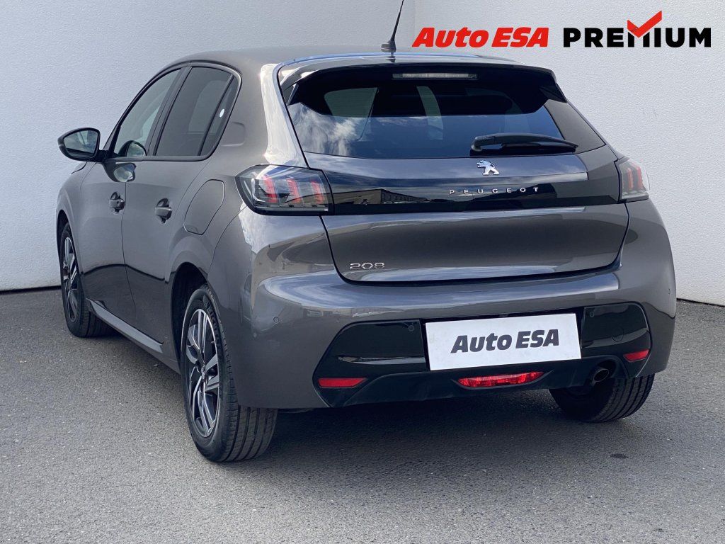 Peugeot 208, 1.2,Allure - fotka 6