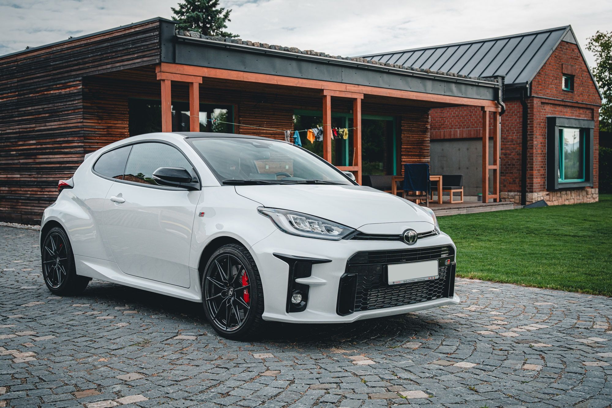 Toyota Yaris, GR PERFORMANCE - fotka 5