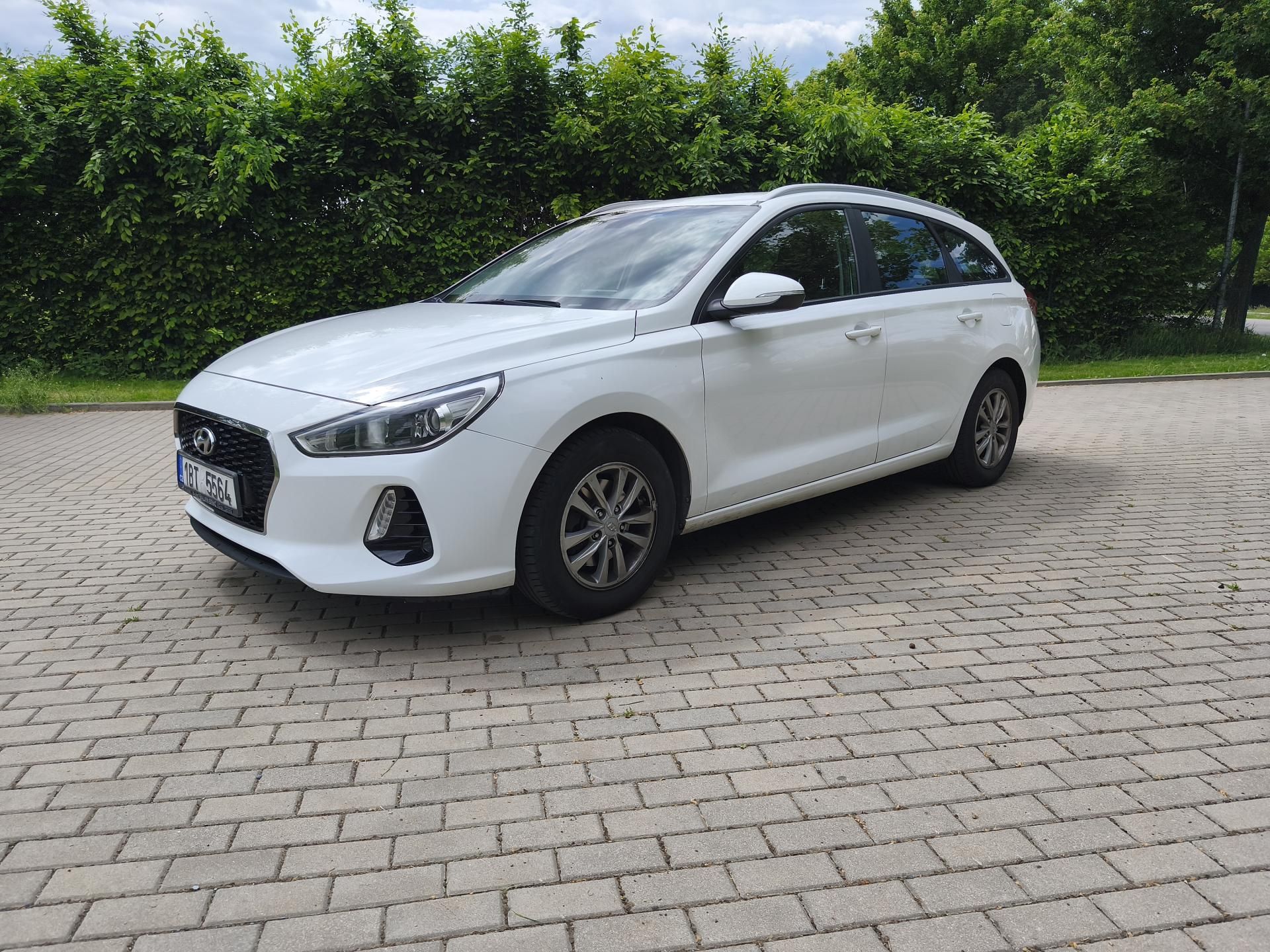 Hyundai i30, 1.0 T -Gdi 88Kw Kombi - fotka 2