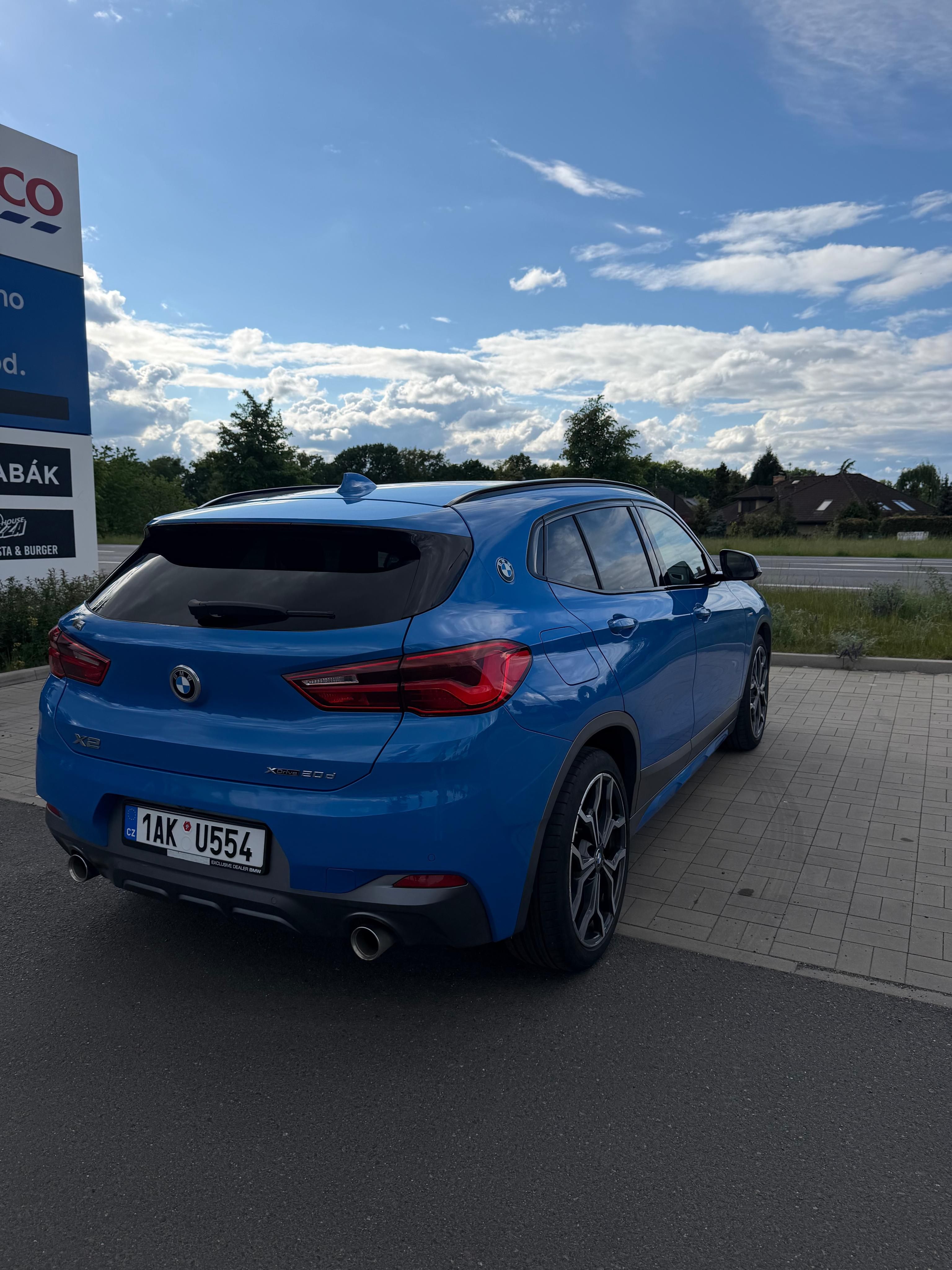 BMW X2, xDrive 20d / M-Packet / 4x4 - fotka 5