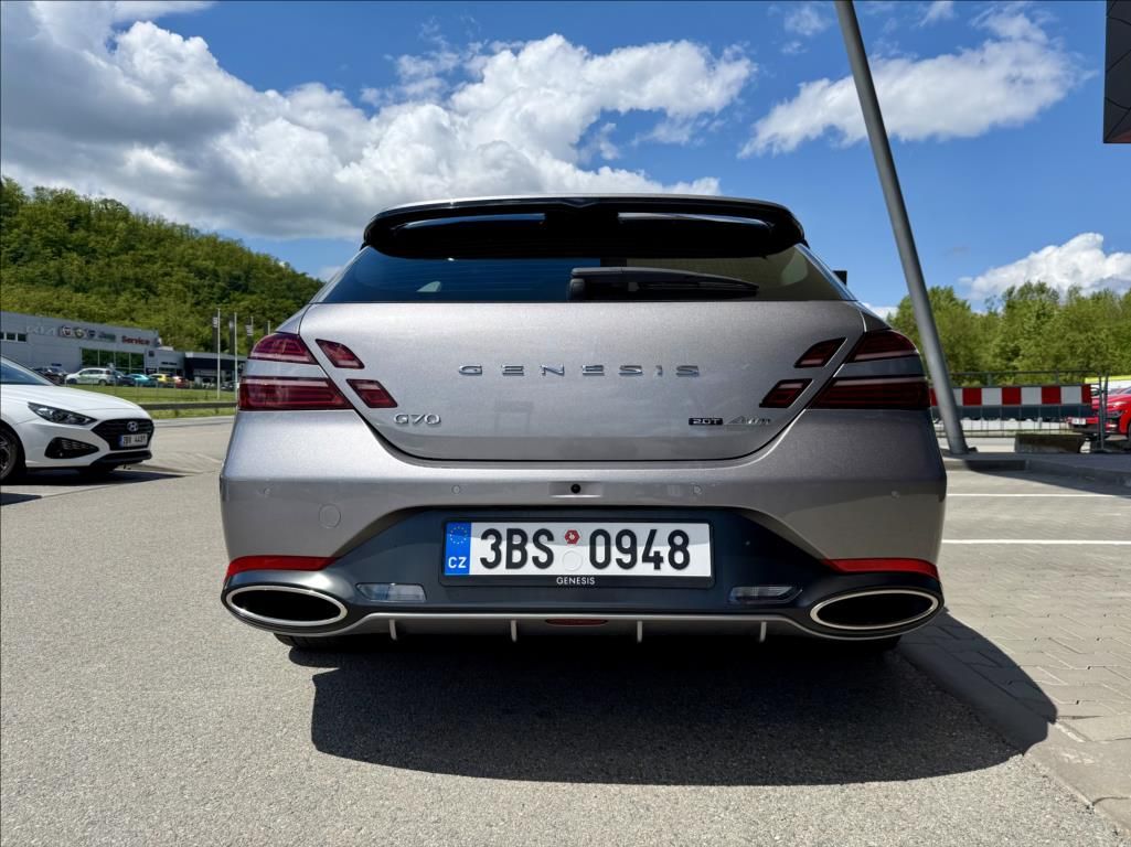 Genesis G70, 2,0 T AWD  SB Sport Panorama - fotka 6