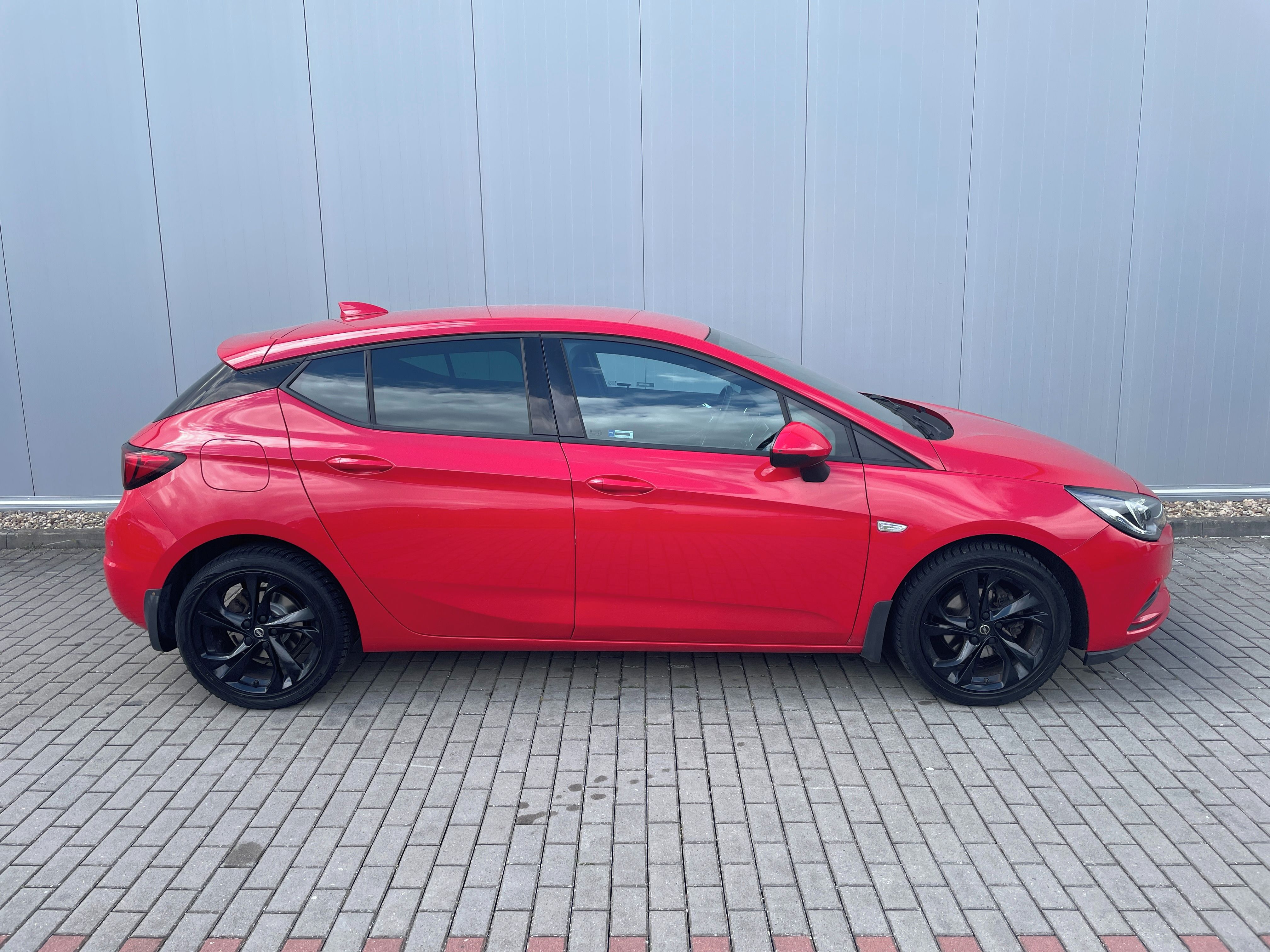 Opel Astra, 1,6 CDTi 81kW DYNAMIC 1.Maj-CZ - fotka 5