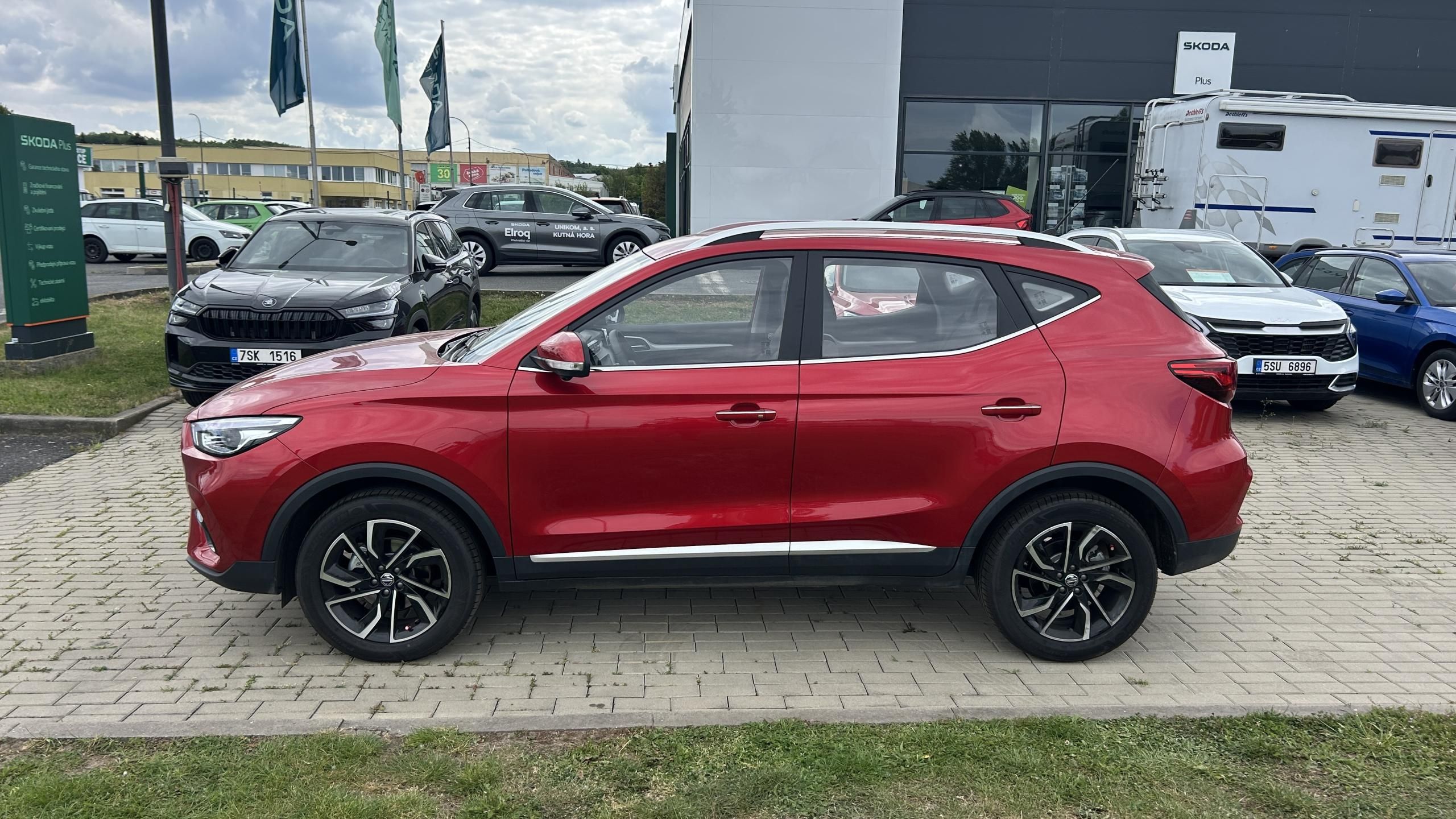 MG ZS, 1.0 T-GDI AUT Exclusive - fotka 2