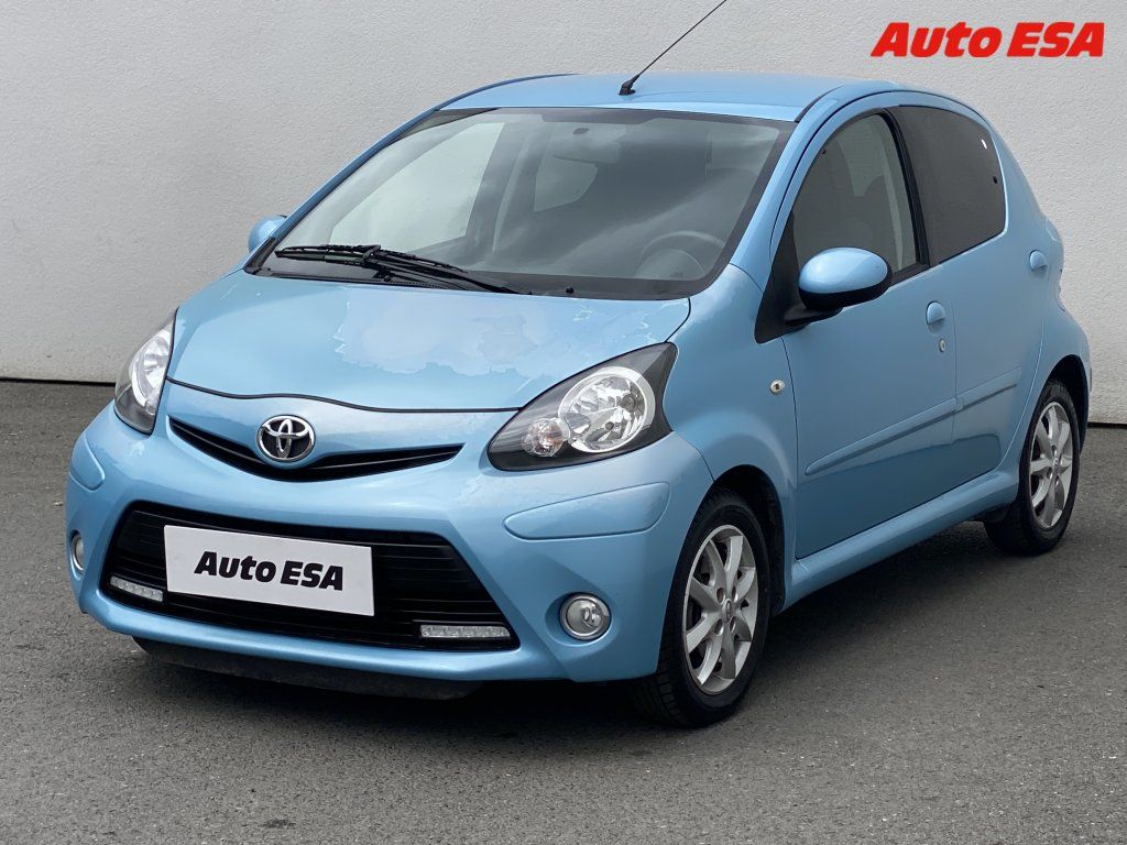 Toyota Aygo, 1.0i,ČR,AC - fotka 3