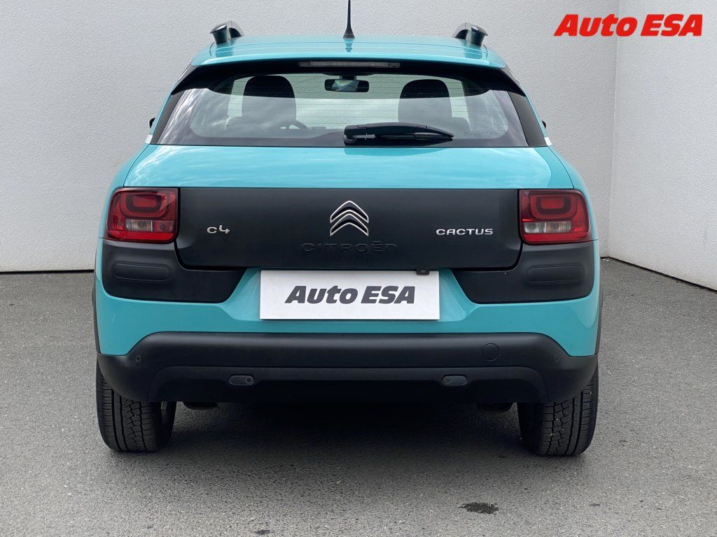 Citroën C4 Cactus, 1.2 PT,ČR - fotka 5