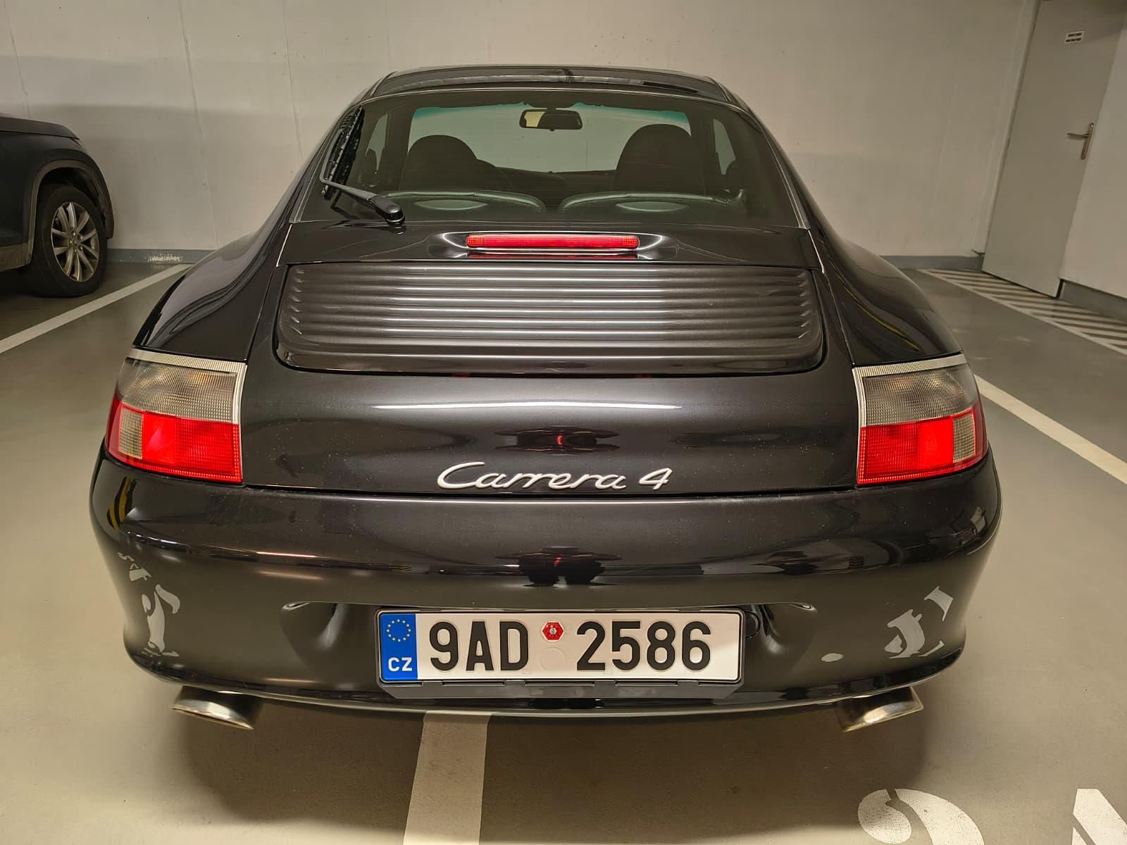 Porsche 911, CARRERA 4 - fotka 6
