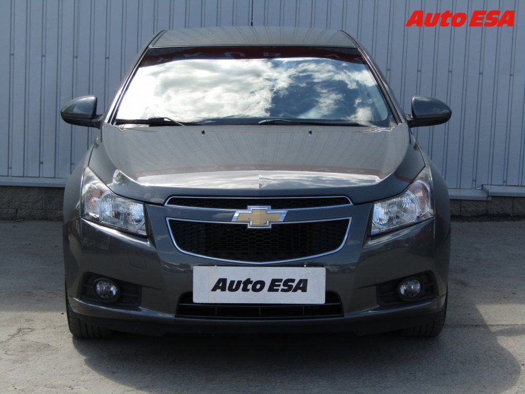 Chevrolet Cruze, 1.8i - fotka 2