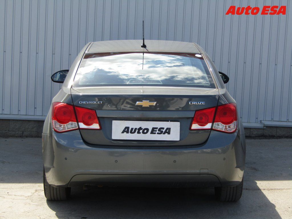 Chevrolet Cruze, 1.8i - fotka 5