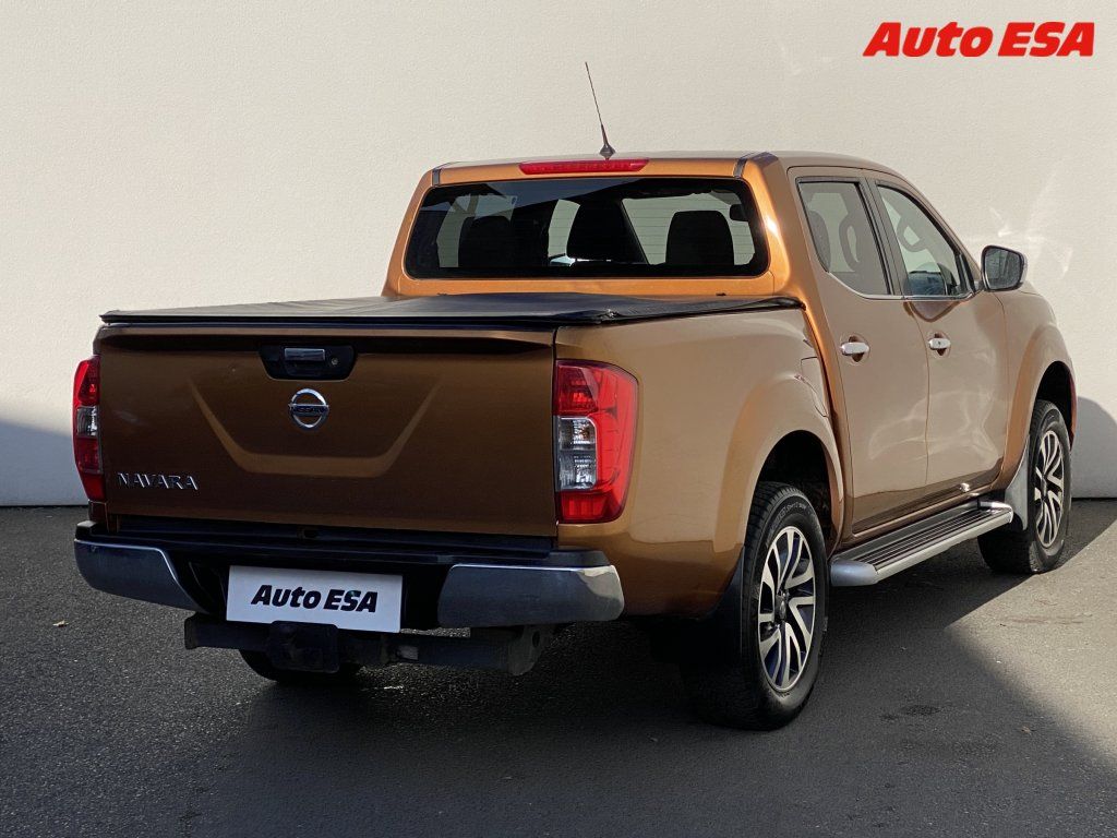 Nissan Navara, 2.3dCi,AC,TZ,navi - fotka 4