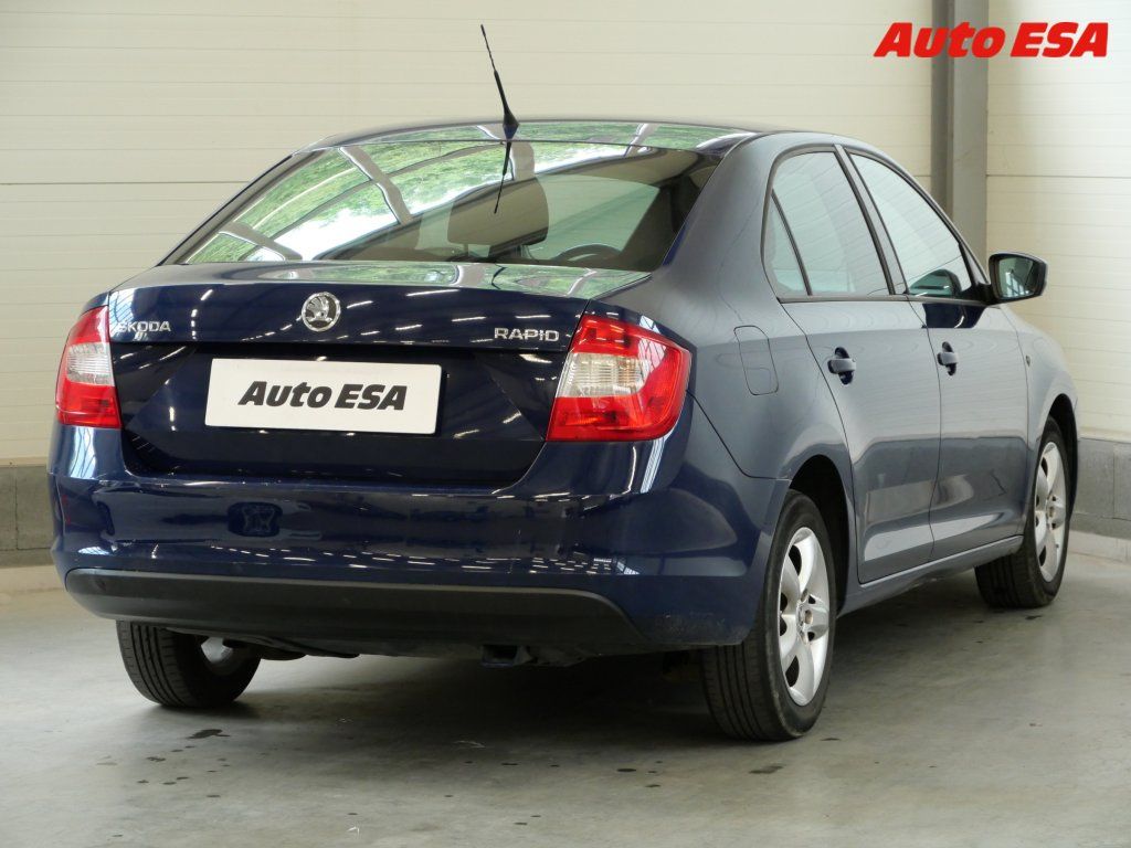 Škoda Rapid, 1.6tdi,ČR - fotka 4