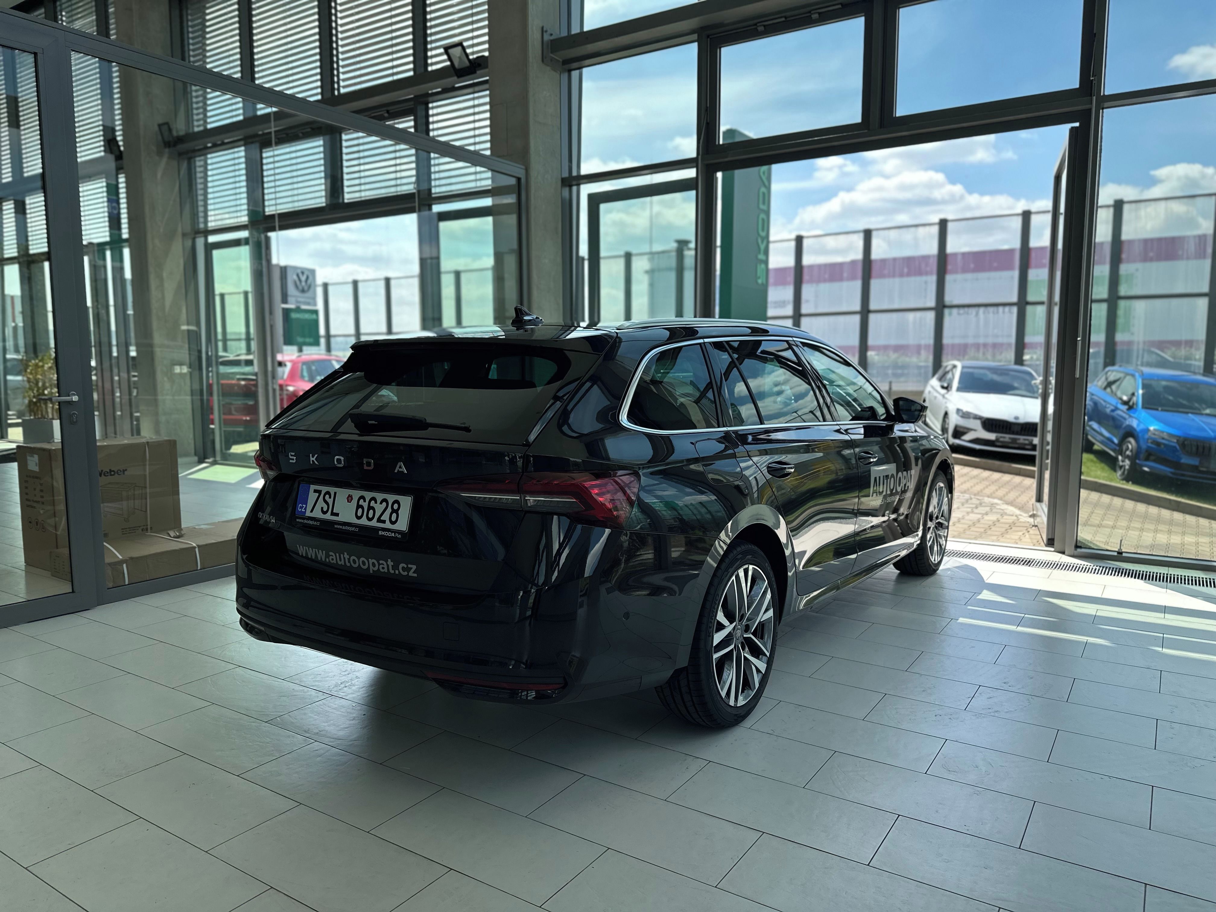 Škoda Octavia, Excl. Selection2,0 TDI 110 kW - fotka 6