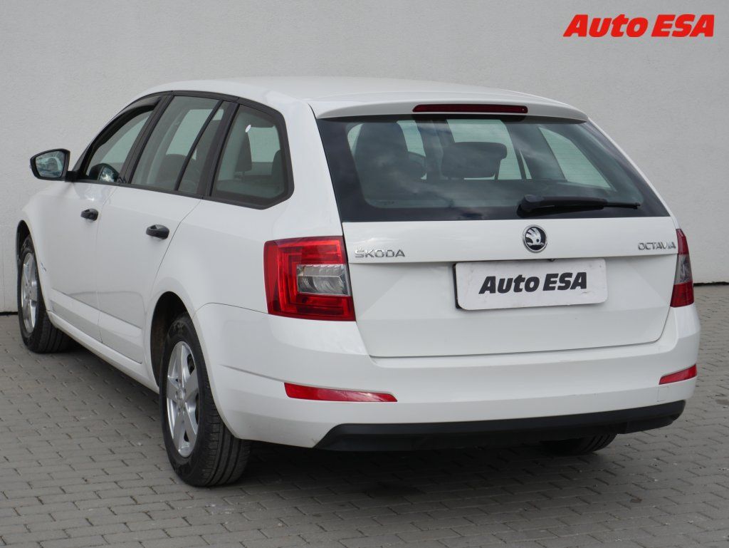 Škoda Octavia, 1.6 TDi,ČR - fotka 6