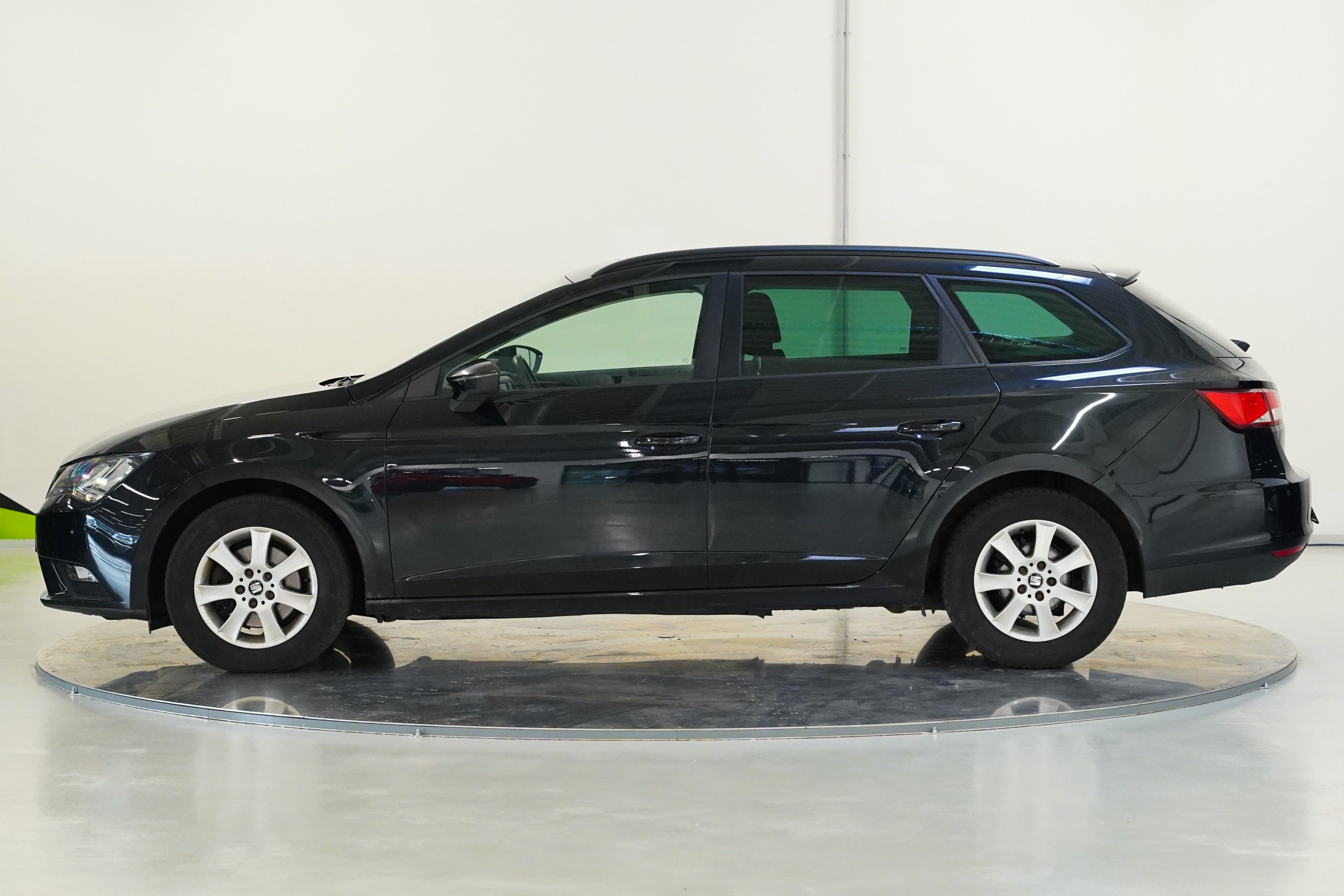 Seat Leon, 2.0 TDI 110 kW Style - fotka 3