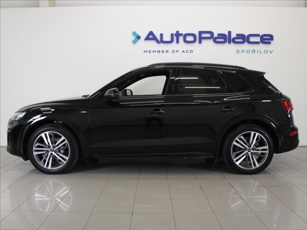 Audi Q5, 2,0 55TFSi Q. S-Line B&O ČR - fotka 5