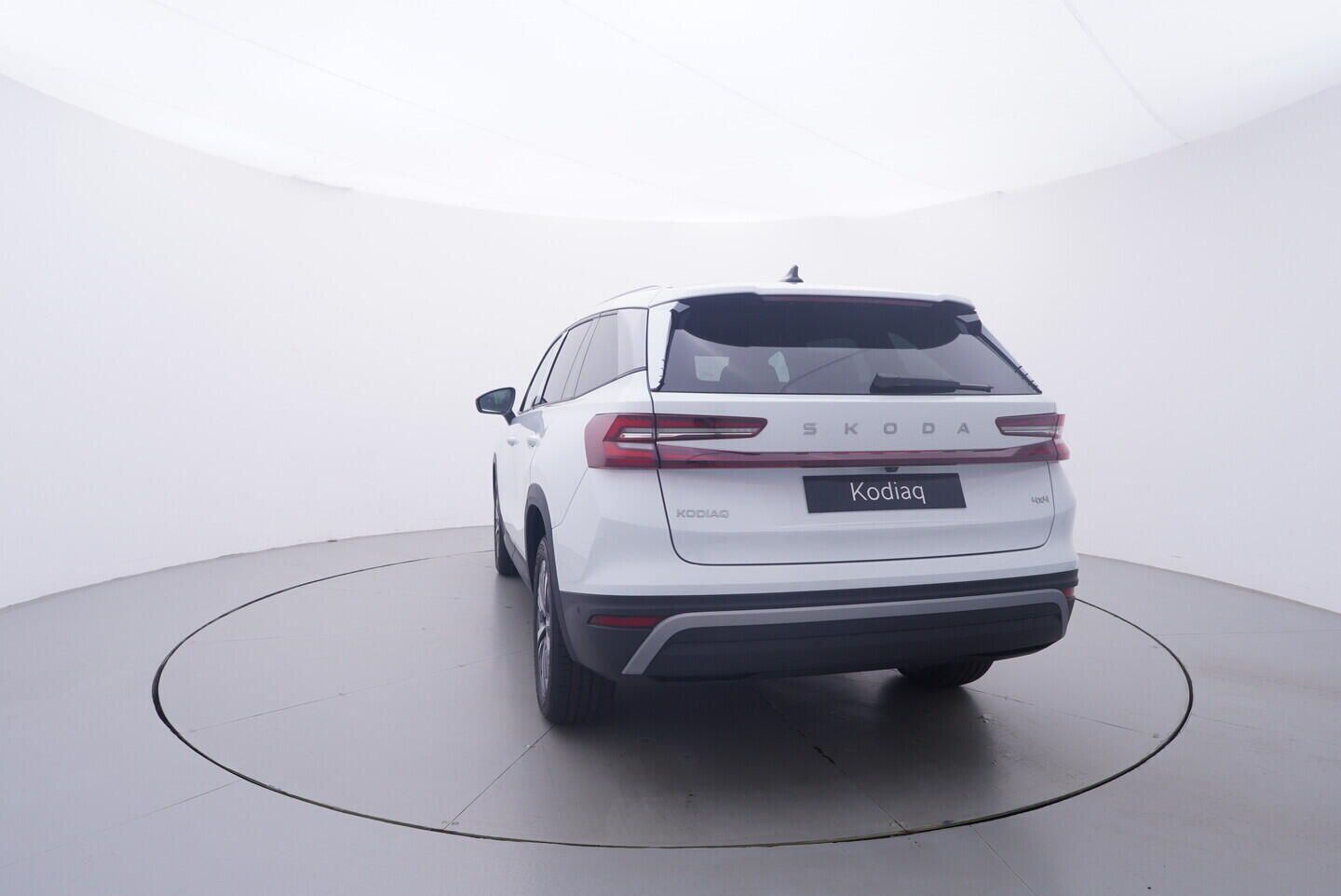 Škoda Kodiaq, Selection 2.0 TDI 4x4 142 kW - fotka 4