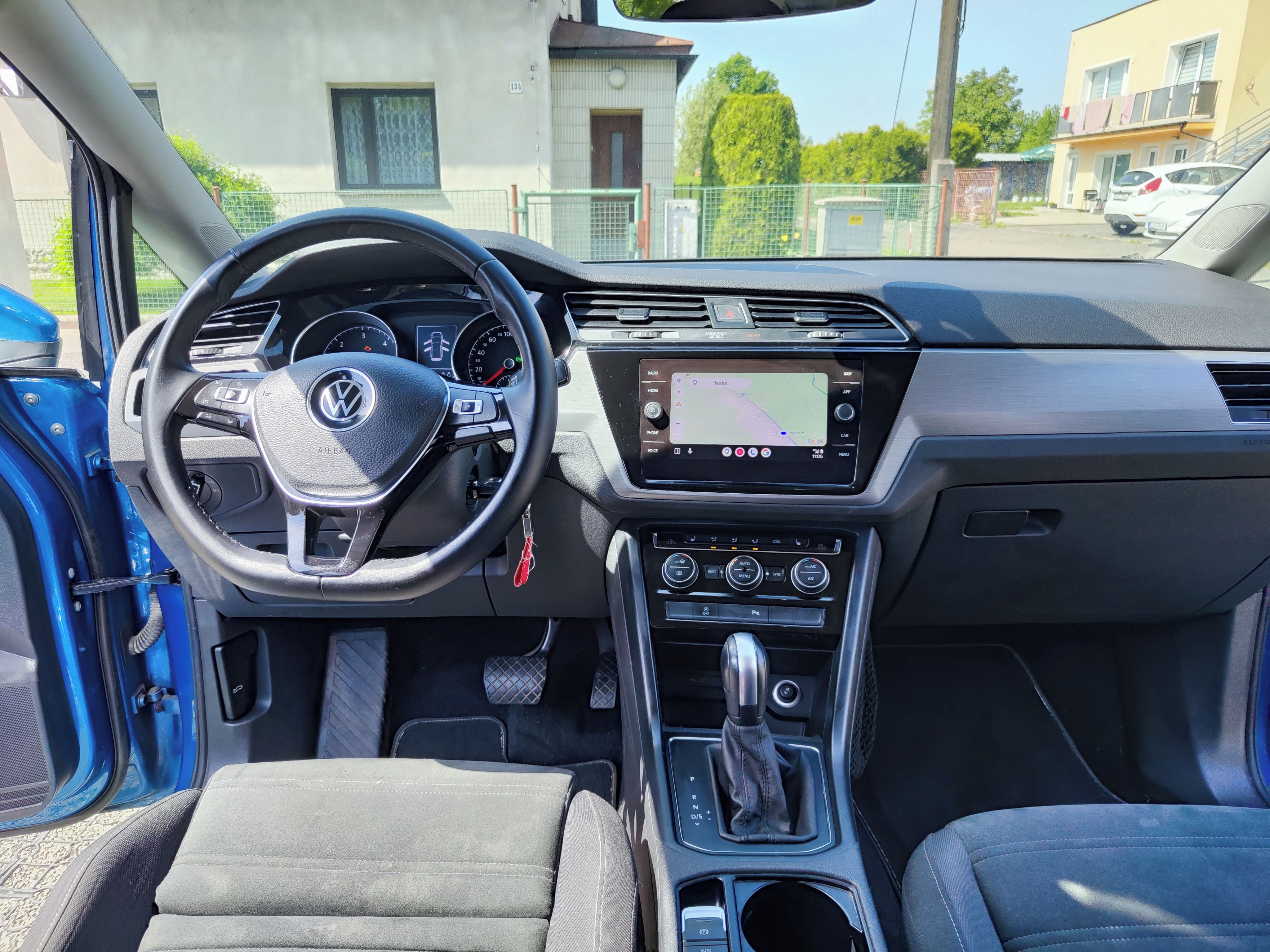 Volkswagen Touran - fotka 4