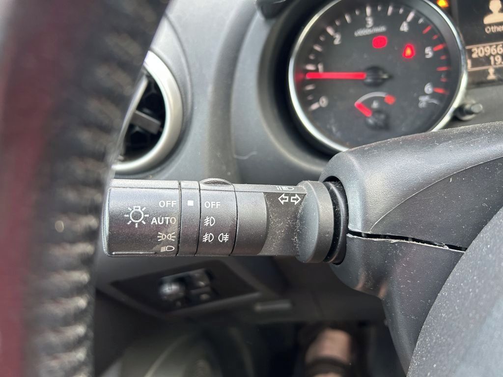 Nissan Qashqai, 1.5D 81kW AC - fotka 6