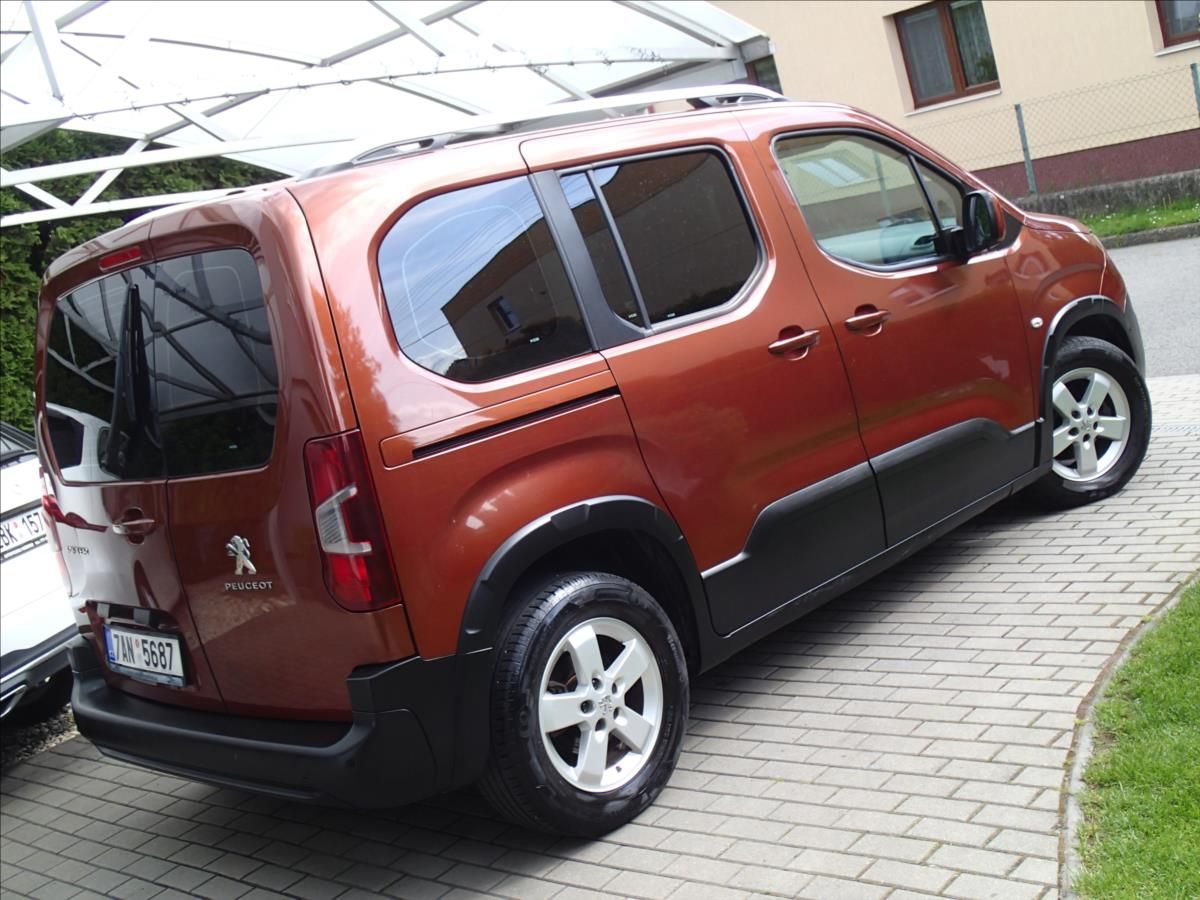 Peugeot Rifter, 1,5 HDi, Active, ČR 2. Maj - fotka 4