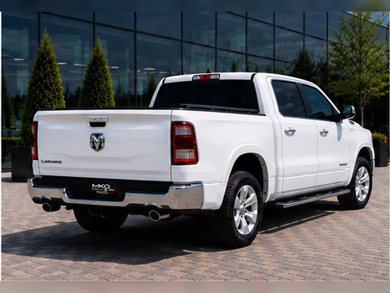 RAM 1500, Laramie 5.7HEMI 4x4 TOP vybava - fotka 4