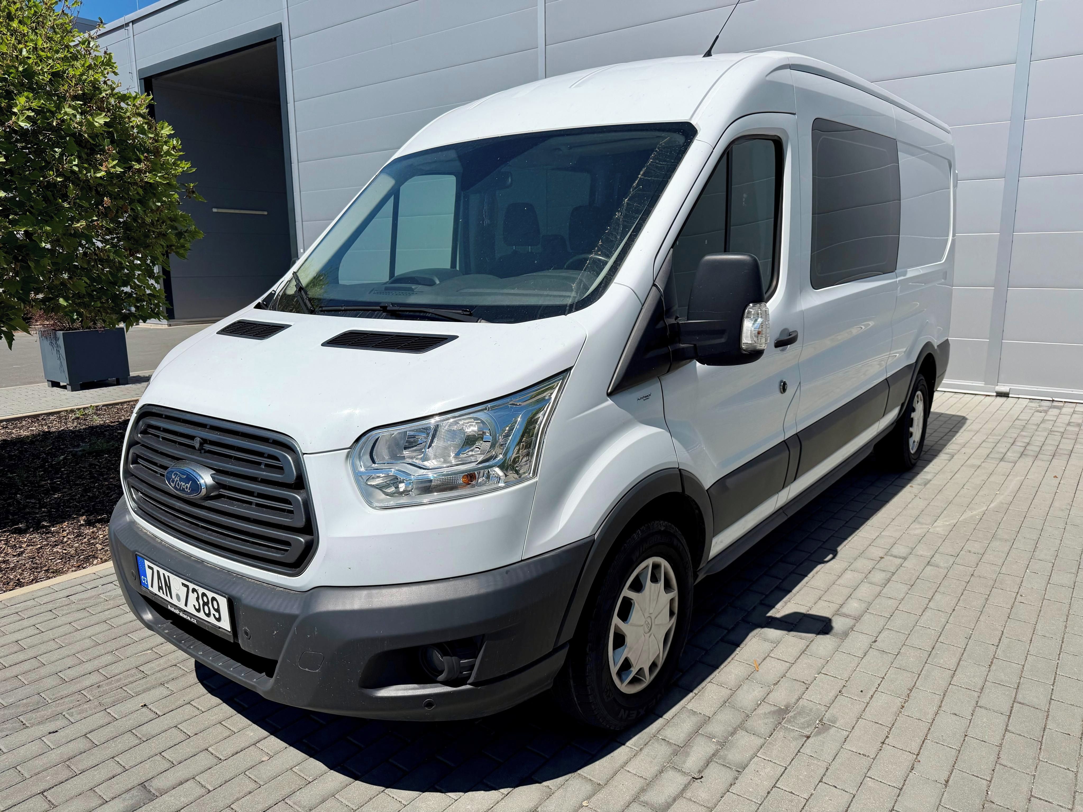 Ford Transit, 96kW 7 MÍST OBYTNÁ VESTAVBA!!! - fotka 3