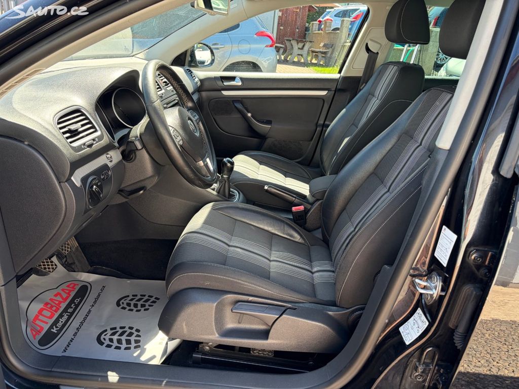 Volkswagen Golf, VI KOMBI 1,2, SERVISKA, VÝBAVA
