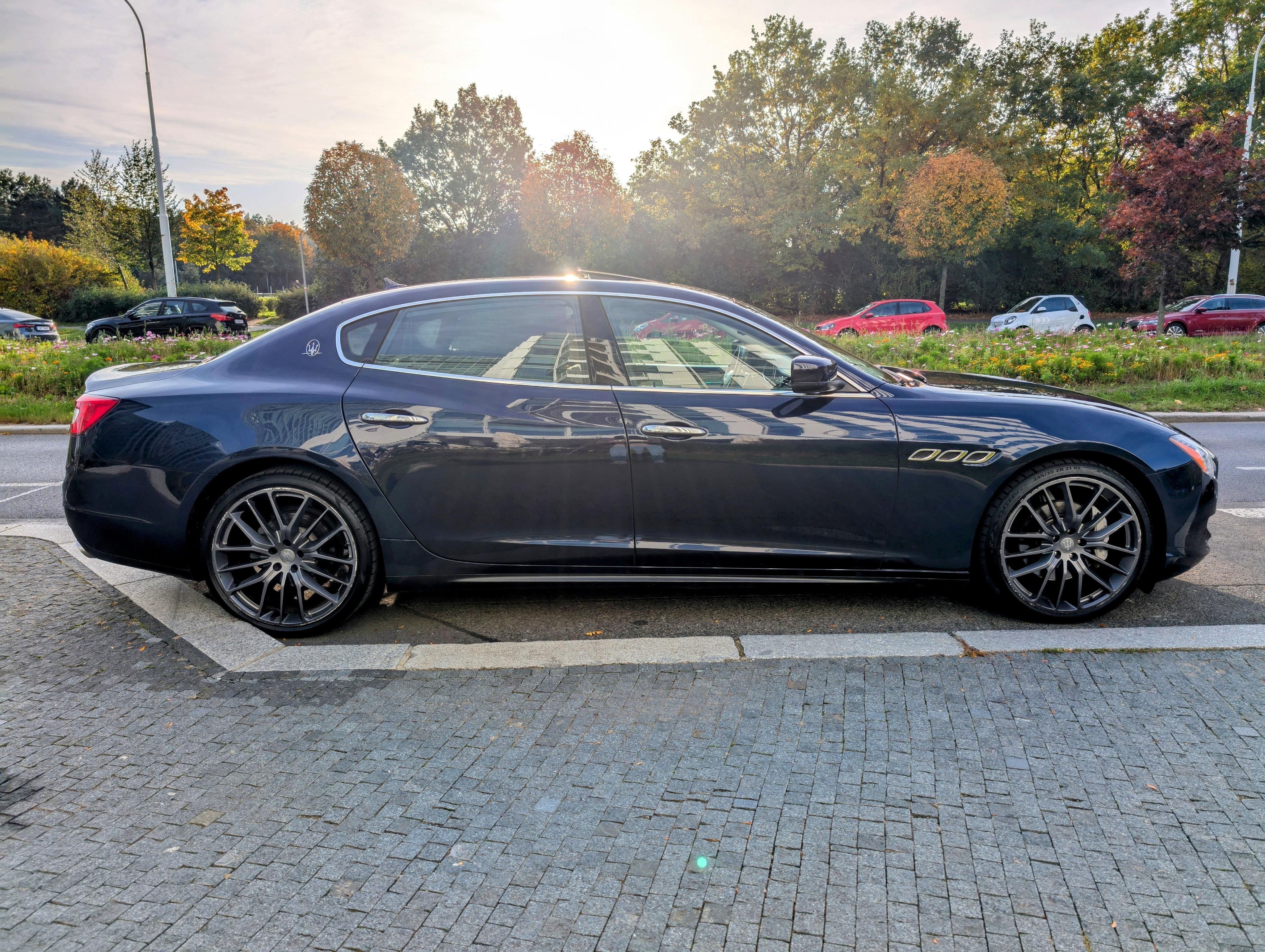 Maserati Quattroporte, 3.0d, 202kW, DPH - fotka 4