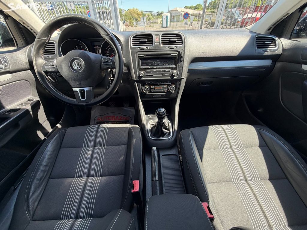 Volkswagen Golf, VI KOMBI 1,2, SERVISKA, VÝBAVA