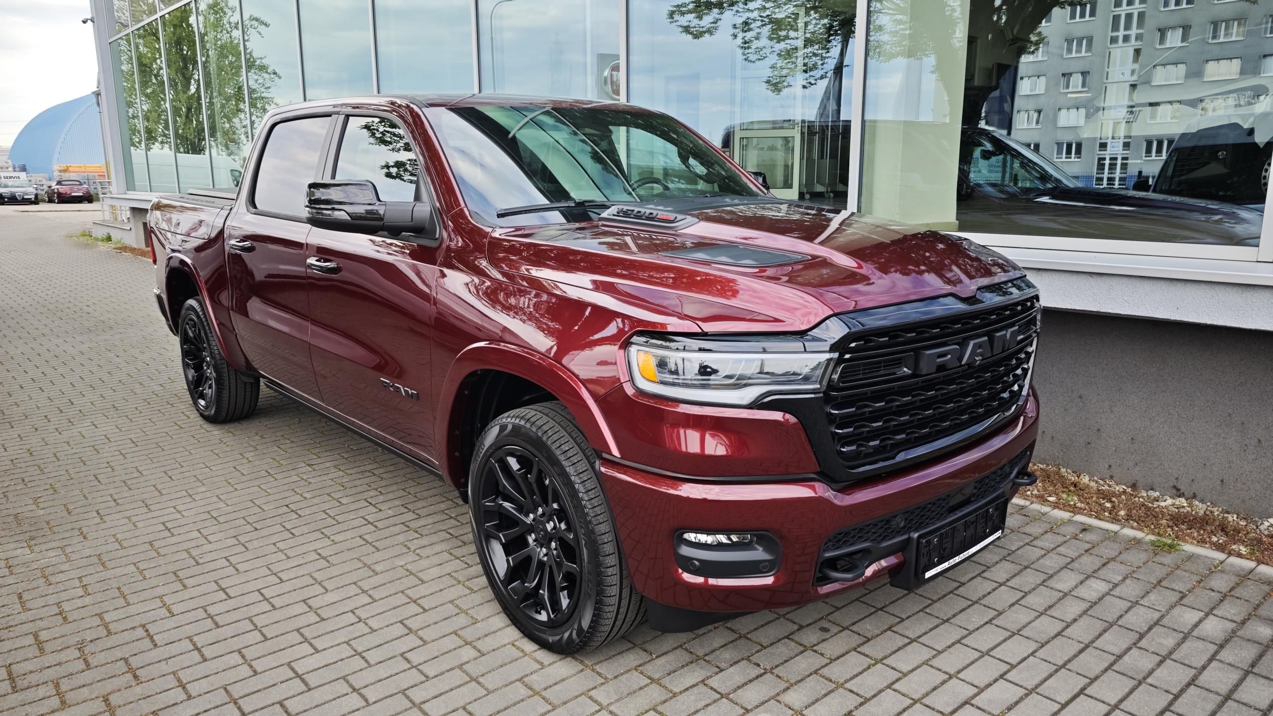 Dodge Ram, 1500, 5.7 V8  Limited MY26