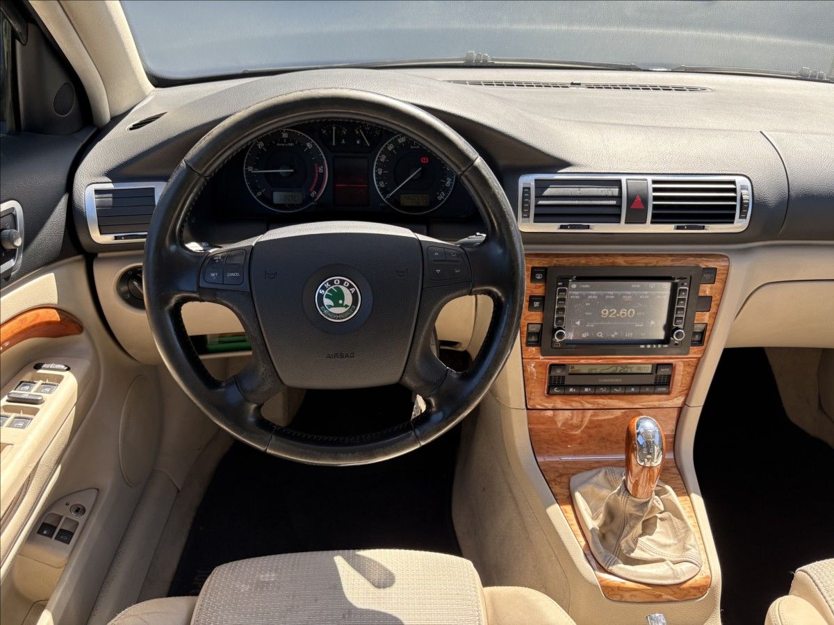 Škoda Superb, 1,9 TDI 85 KW ELEGANCE CZ - fotka 5