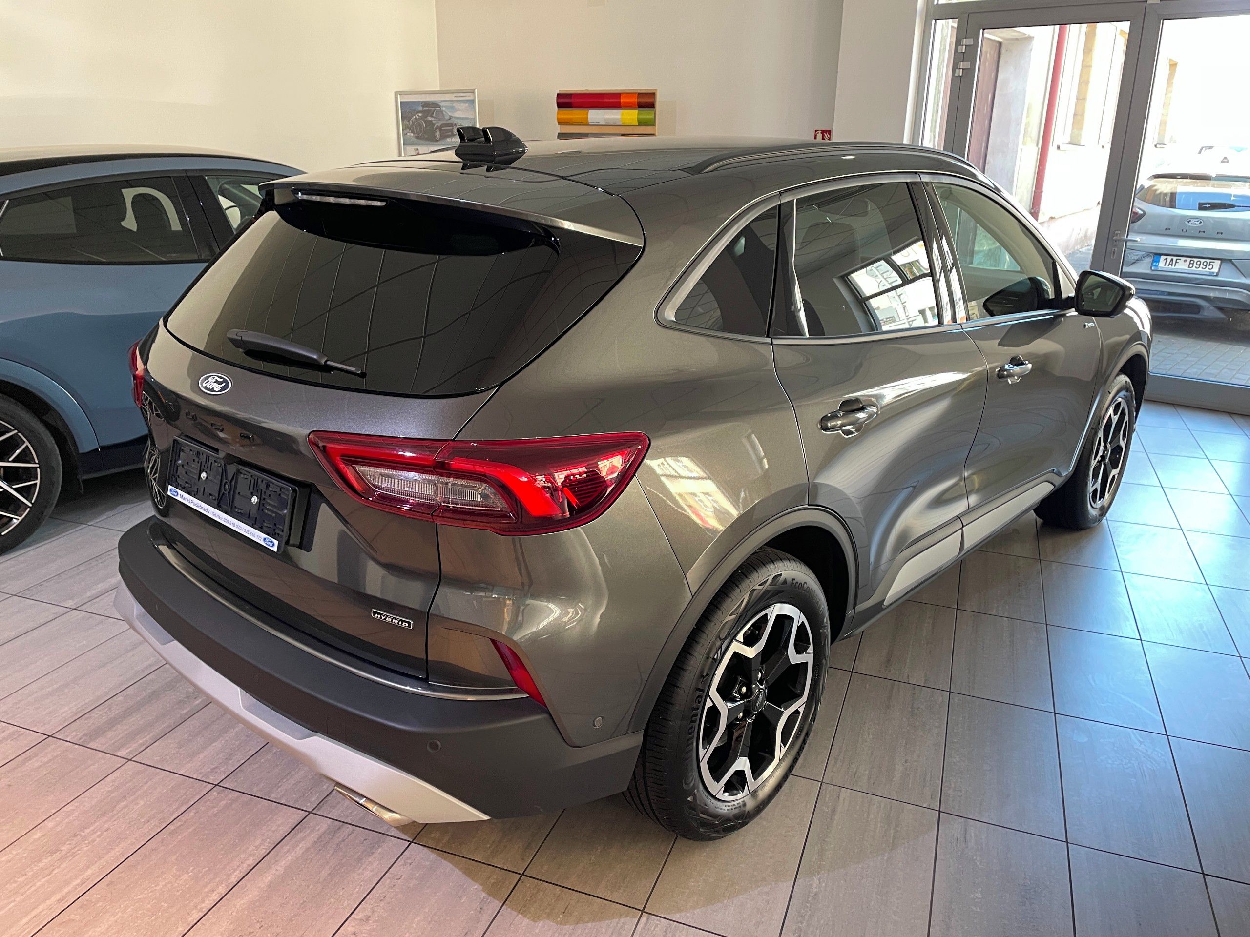 Ford Kuga, Active X 2.5 PHEV 178kW - fotka 5