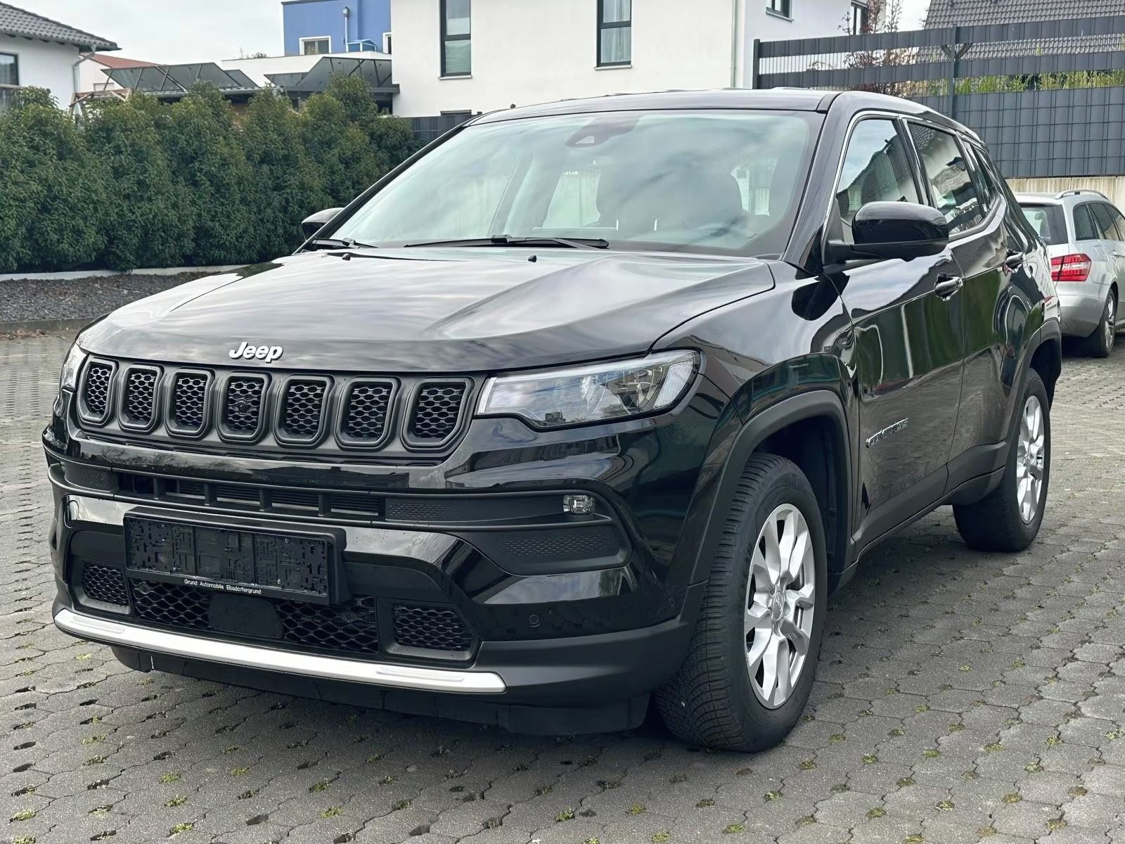 Jeep Compass, 1.5 Altitude*360° kamera*Navi* - fotka 3