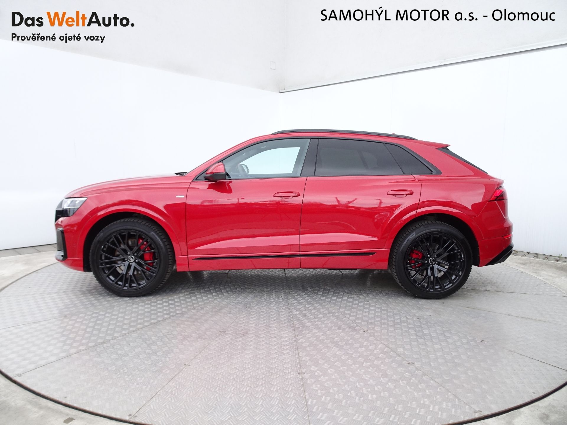 Audi Q8, 50TDI Quattro Tiptronic S-line - fotka 3