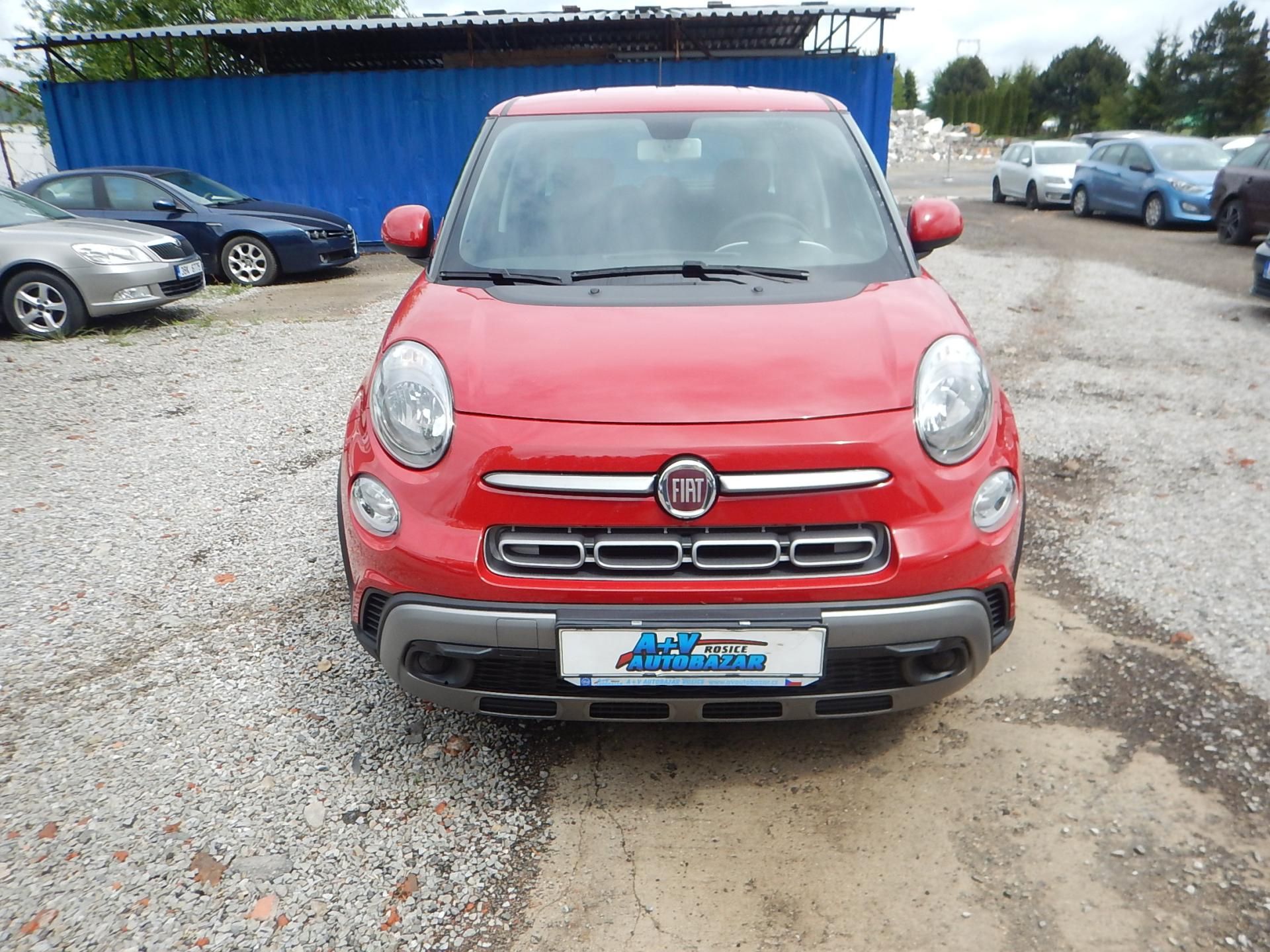 Fiat 500L, 1.4i, KLIMA, 70 kW - fotka 3