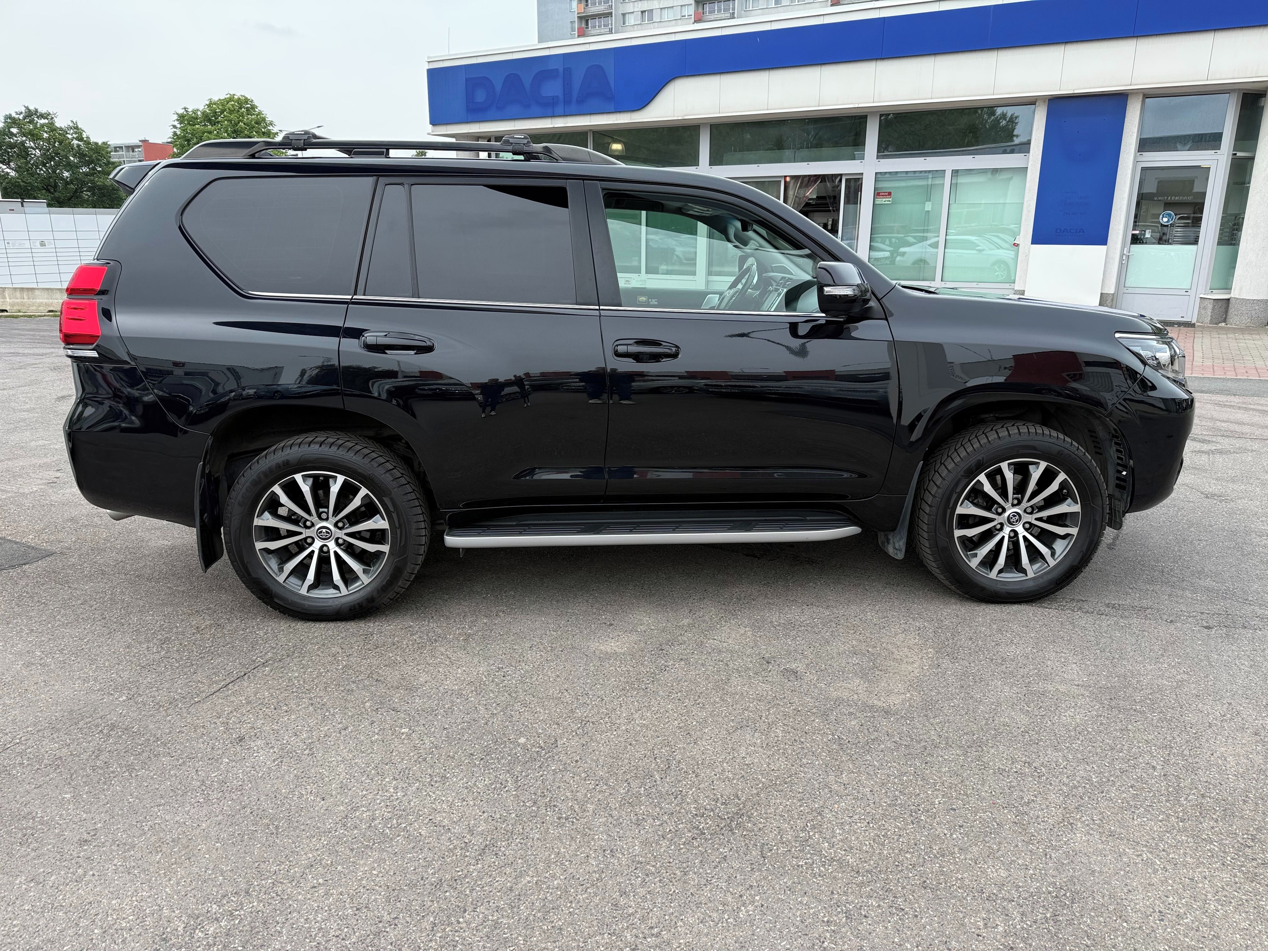 Toyota Land Cruiser, 2.8D-4D ČR - fotka 5