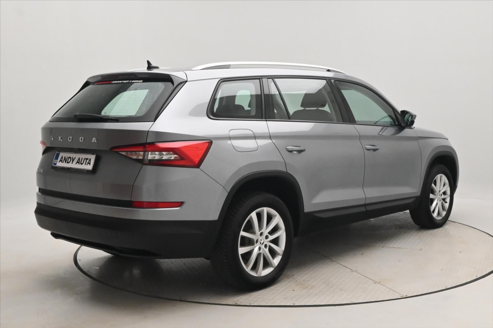 Škoda Kodiaq, 1,5 TSI 110 kW Business Editio - fotka 5