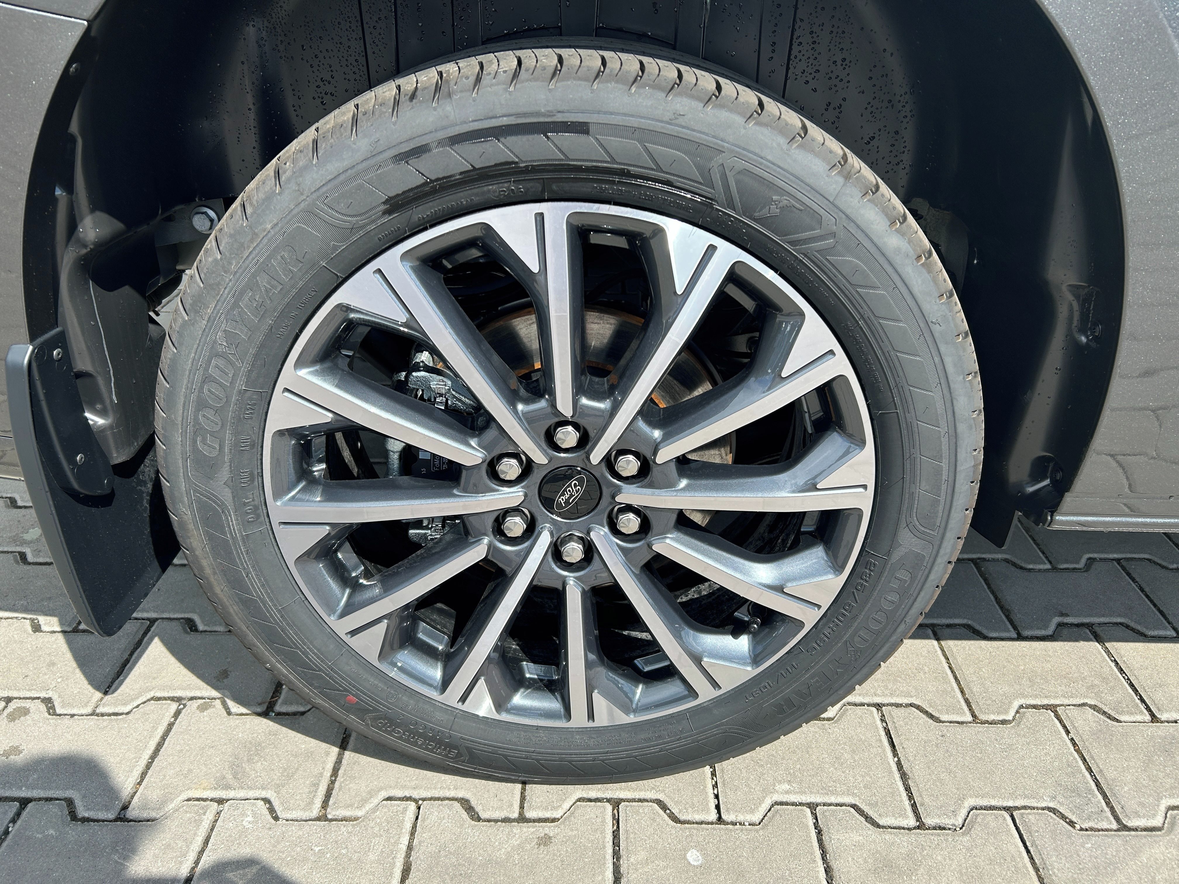 Ford Tourneo Custom, Titanium X L2 2.0EcoBlue 125kW - fotka 6