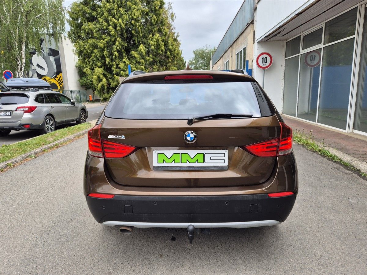 BMW X1, xDrive 20d AT*nove ROZVODY - fotka 6