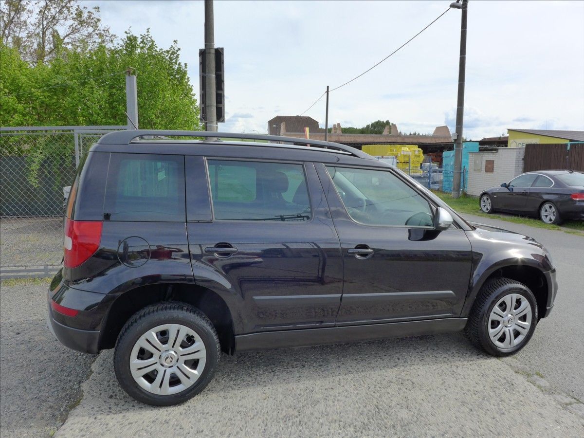 Škoda Yeti, 1,2 TSI  KLIMA, VÝHŘEV, 1.MAJ - fotka 5