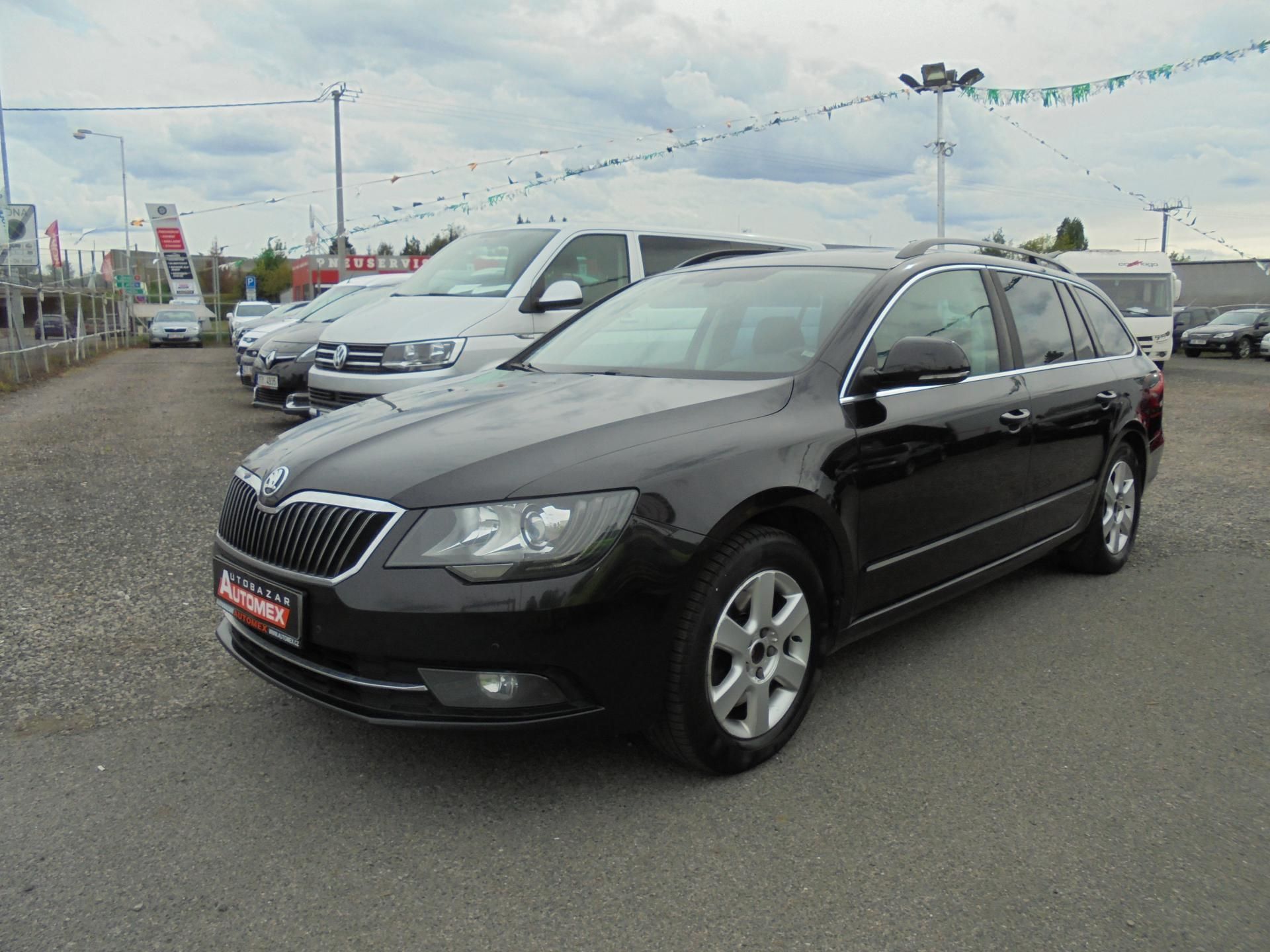 Škoda Superb, 2.0 TDI-DSG-NAVIGACE-PANORAMA - fotka 3
