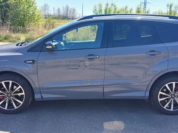 Ford Kuga ST-LINE