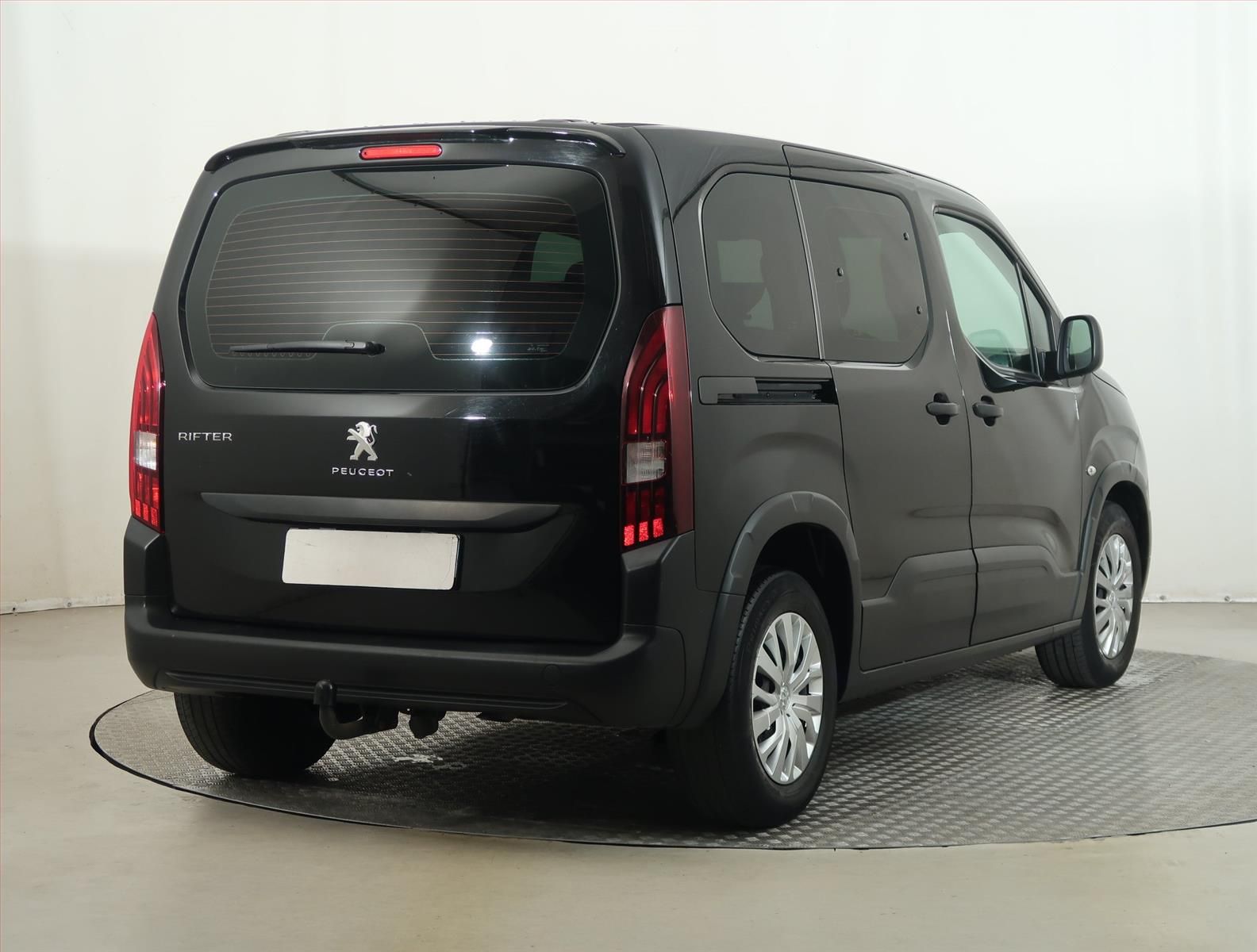Peugeot Rifter, 1.2 PureTech, 5Míst, Klima, ČR - fotka 5
