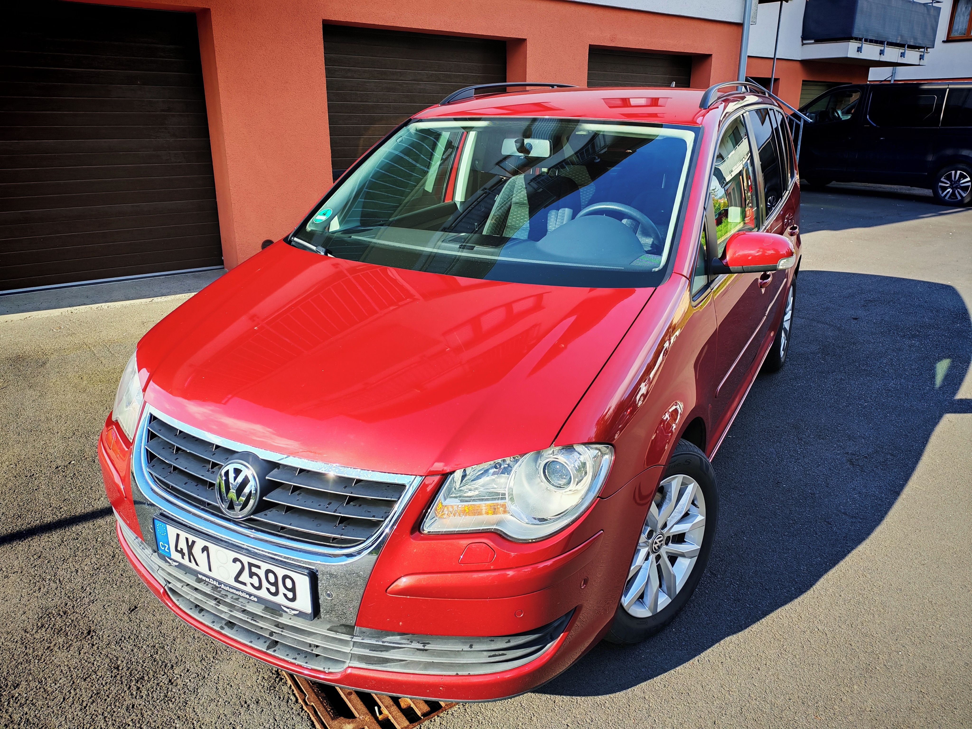 Volkswagen Touran, 1.4 i - fotka 3