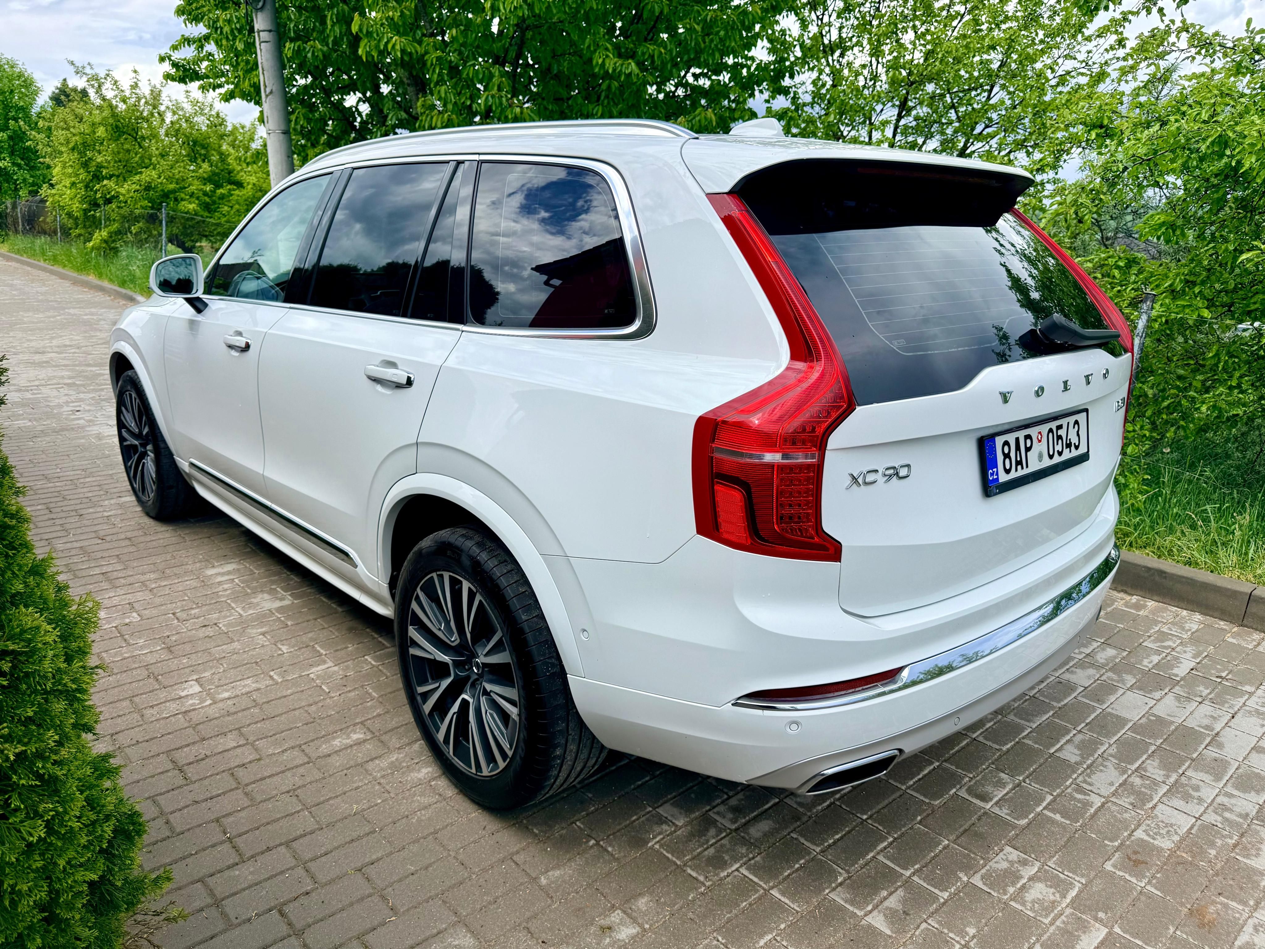 Volvo XC90, INSCRIPTION / 7 MÍST / 360 - fotka 4