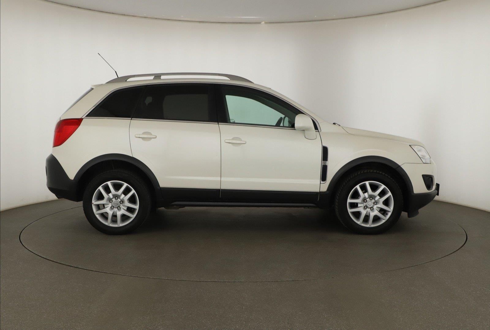 Opel Antara, 2.2 CDTI, NOVÁ CENA, 4X4 - fotka 6
