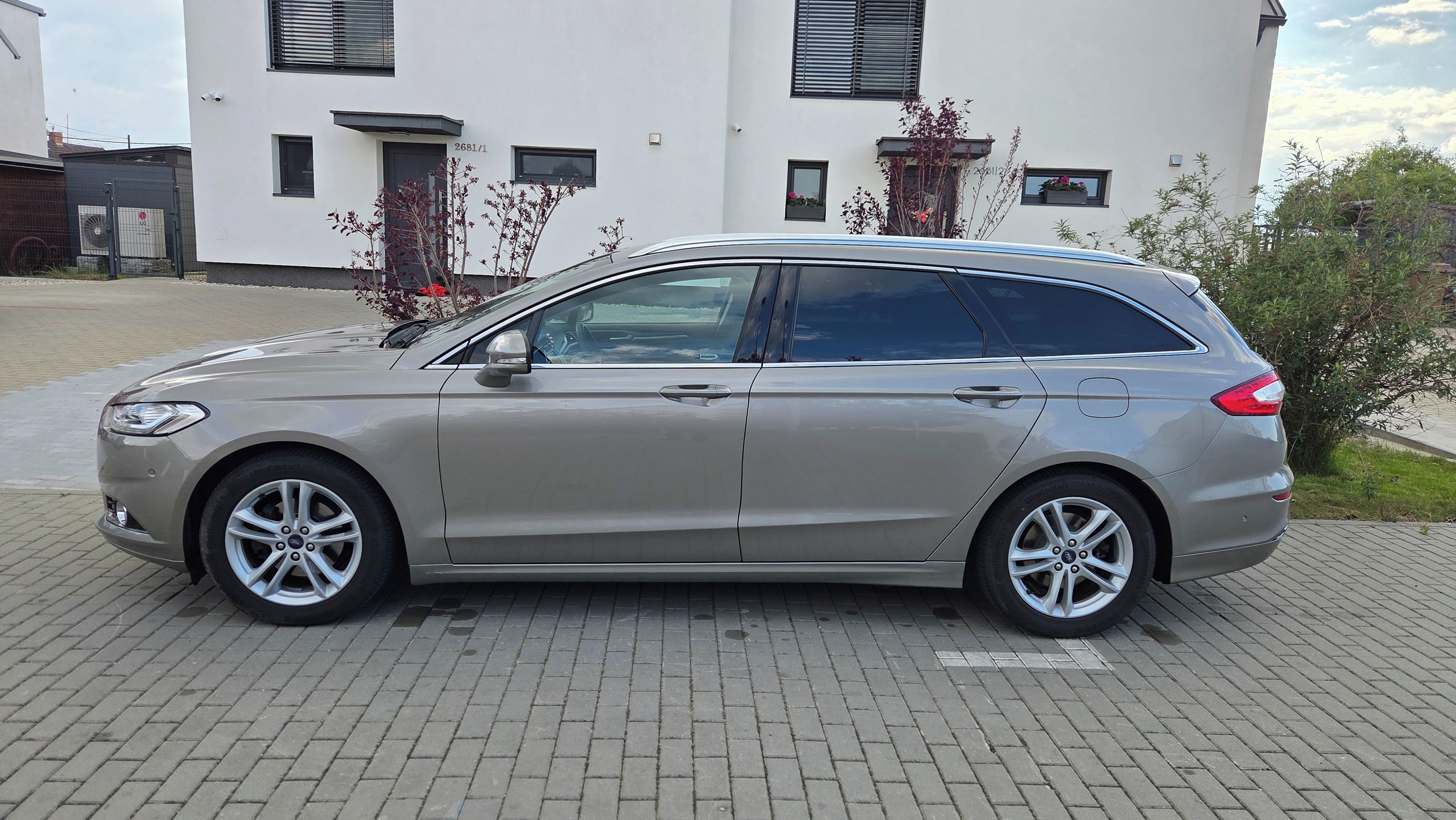 Ford Mondeo, 1.5 - fotka 2