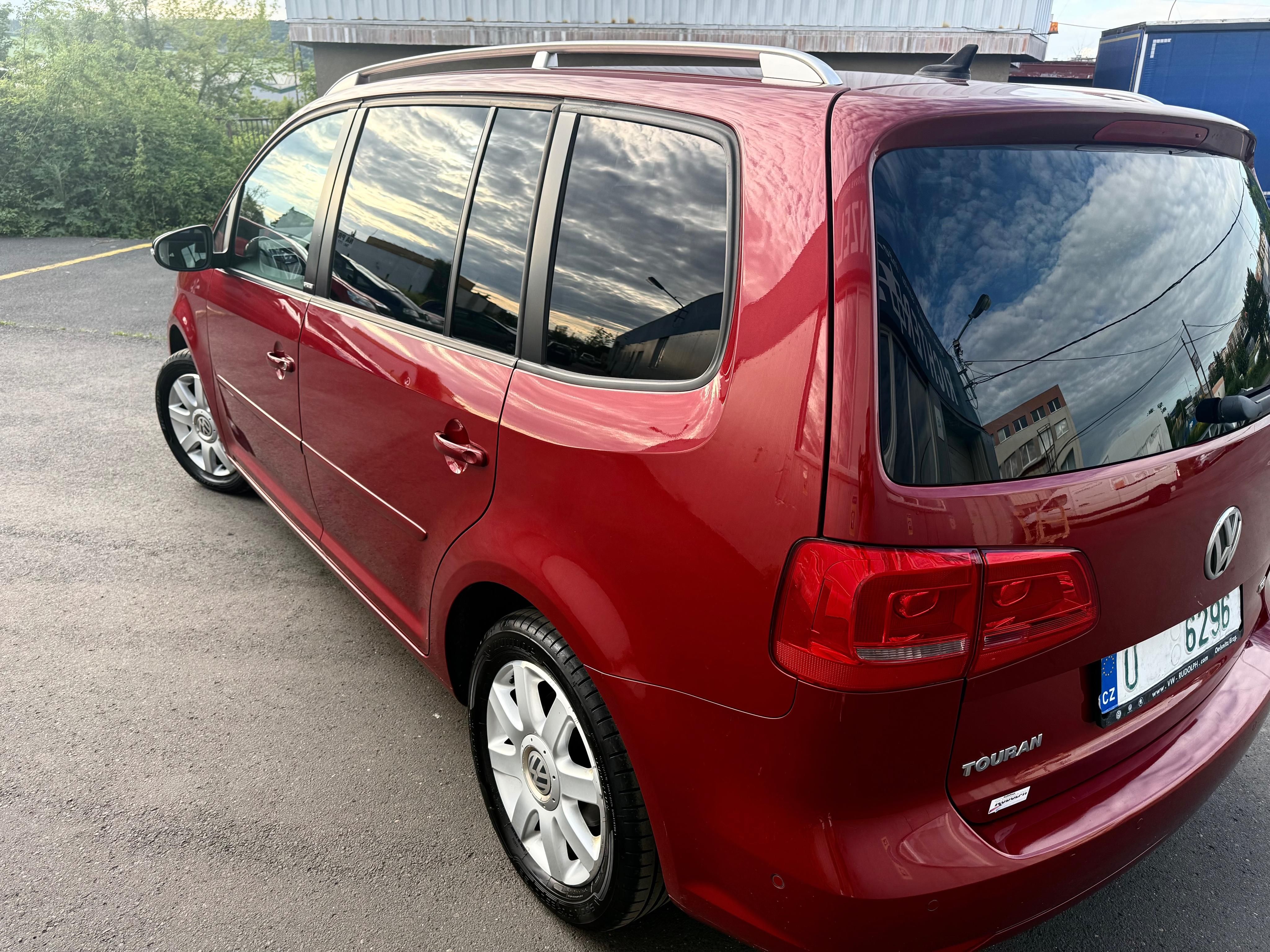 Volkswagen Touran, 1.4TSI DSG WEBASTO - fotka 3
