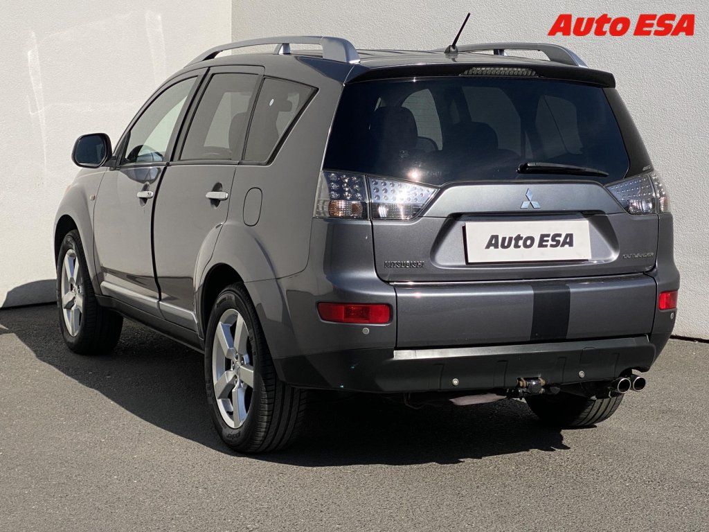 Mitsubishi Outlander, 2.2d - fotka 6